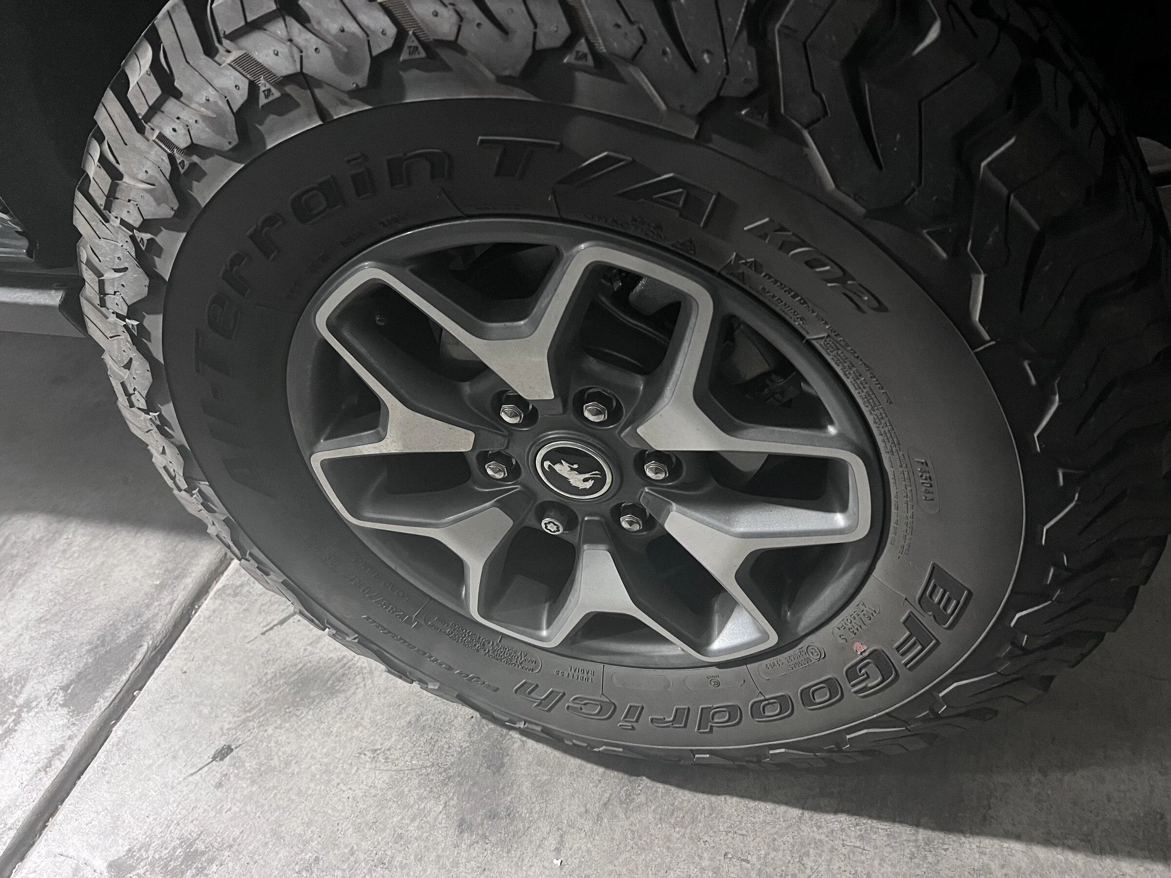 Ford Bronco WTS Badlands Rims $500 B4B7D802-F1DB-4EC5-A220-AA970DED54FB