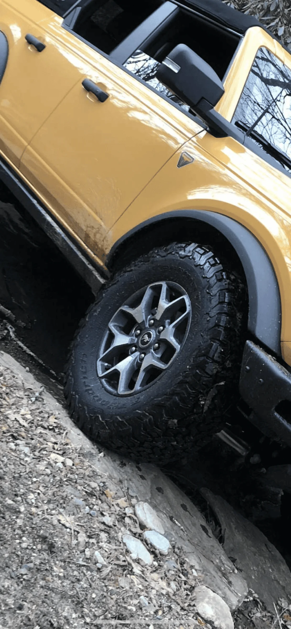 Ford Bronco Badlands wheels & Tires 6A9898F3-CE99-4372-A804-2E47DC8384B5