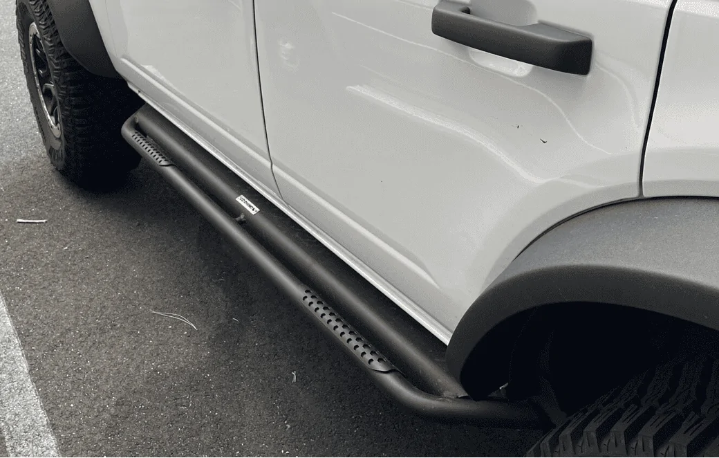 Ford Bronco GO RHINO DOMINATOR DSS SLIDERS installed FD7DCBBB-FDA0-4488-B00A-C1EBEB7D5422