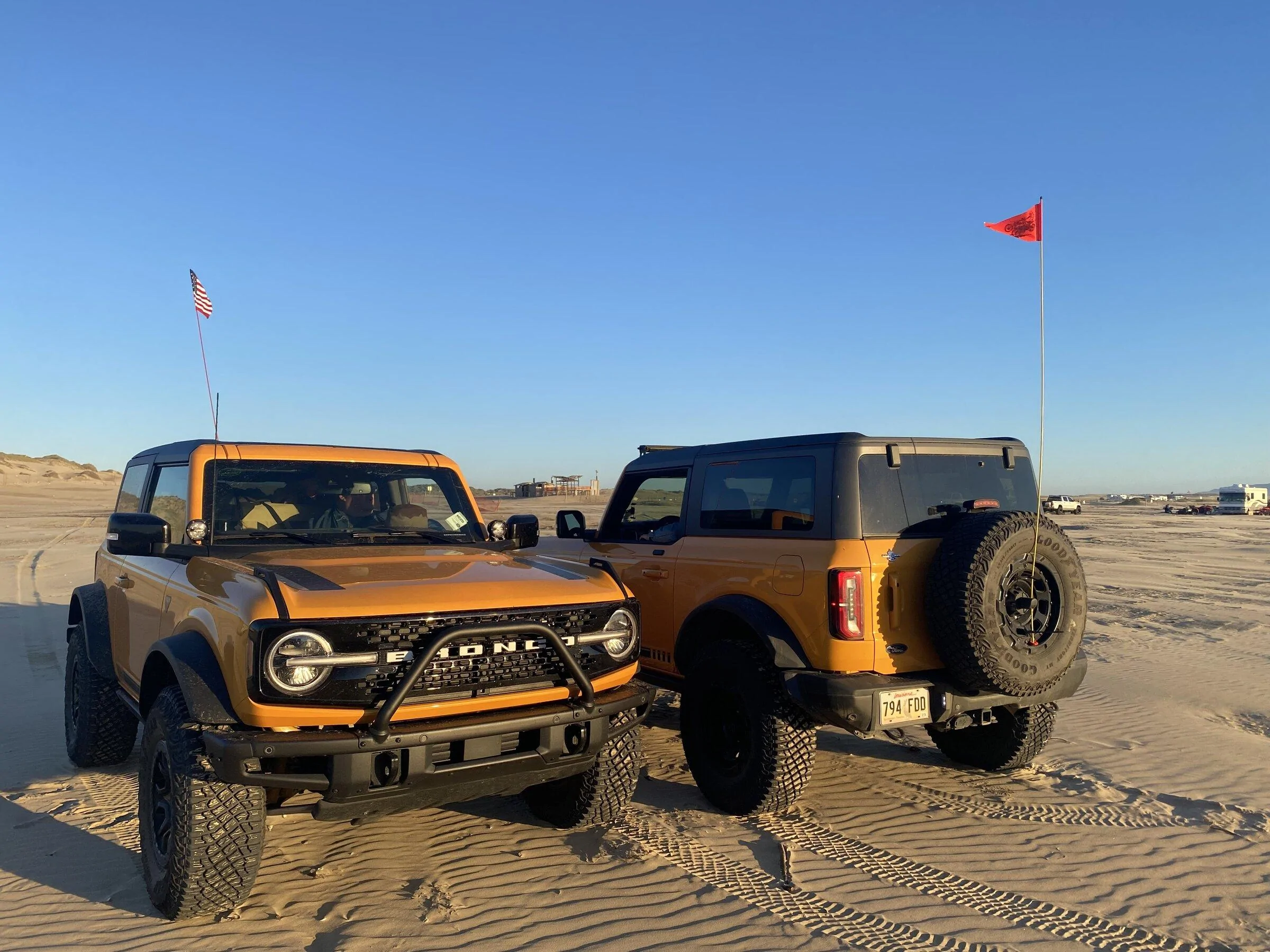 Ford Bronco Pismo take over! Bronco pismo 1