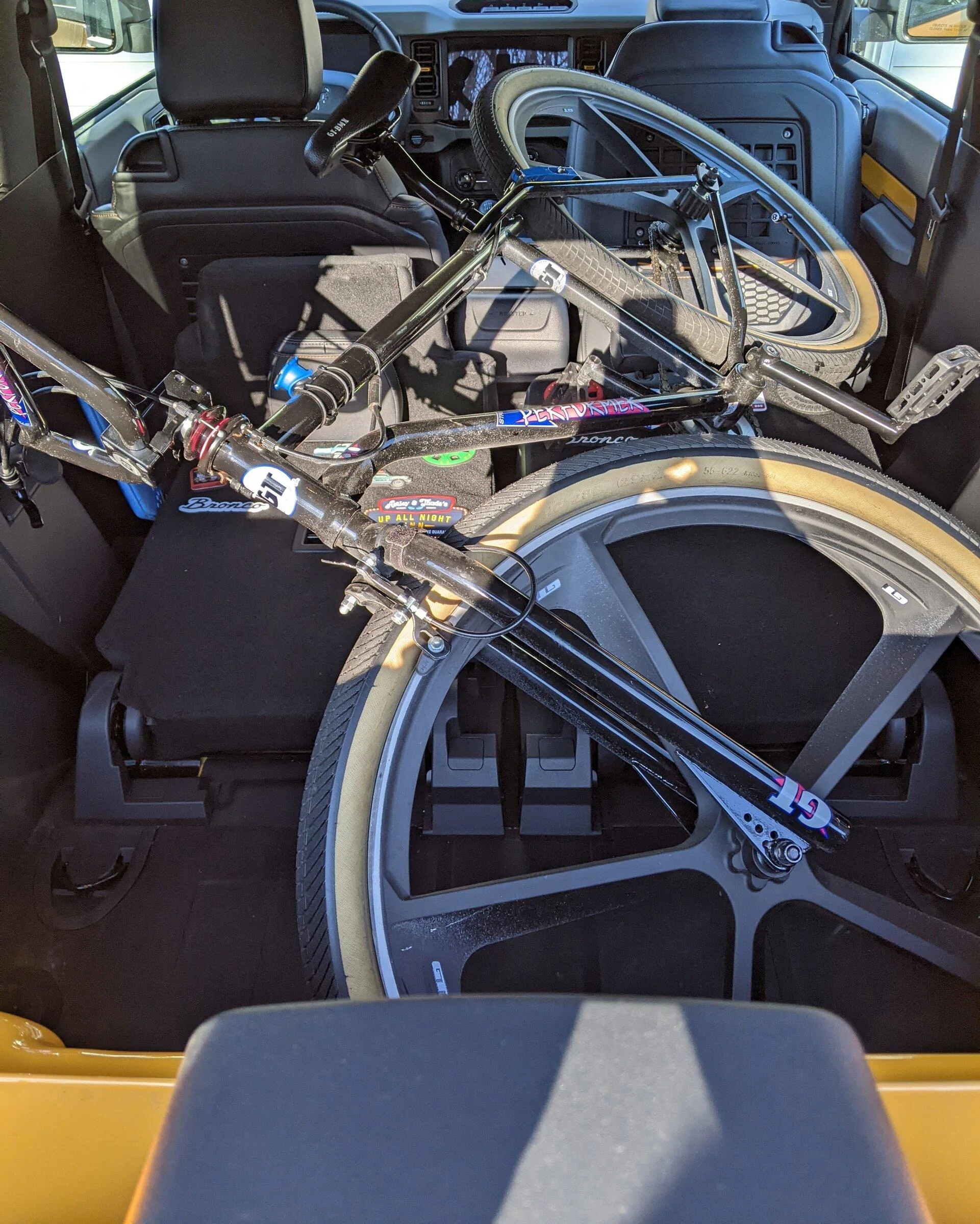 Ford Bronco Bike transport inside Bronco PXL_20220227_204725902