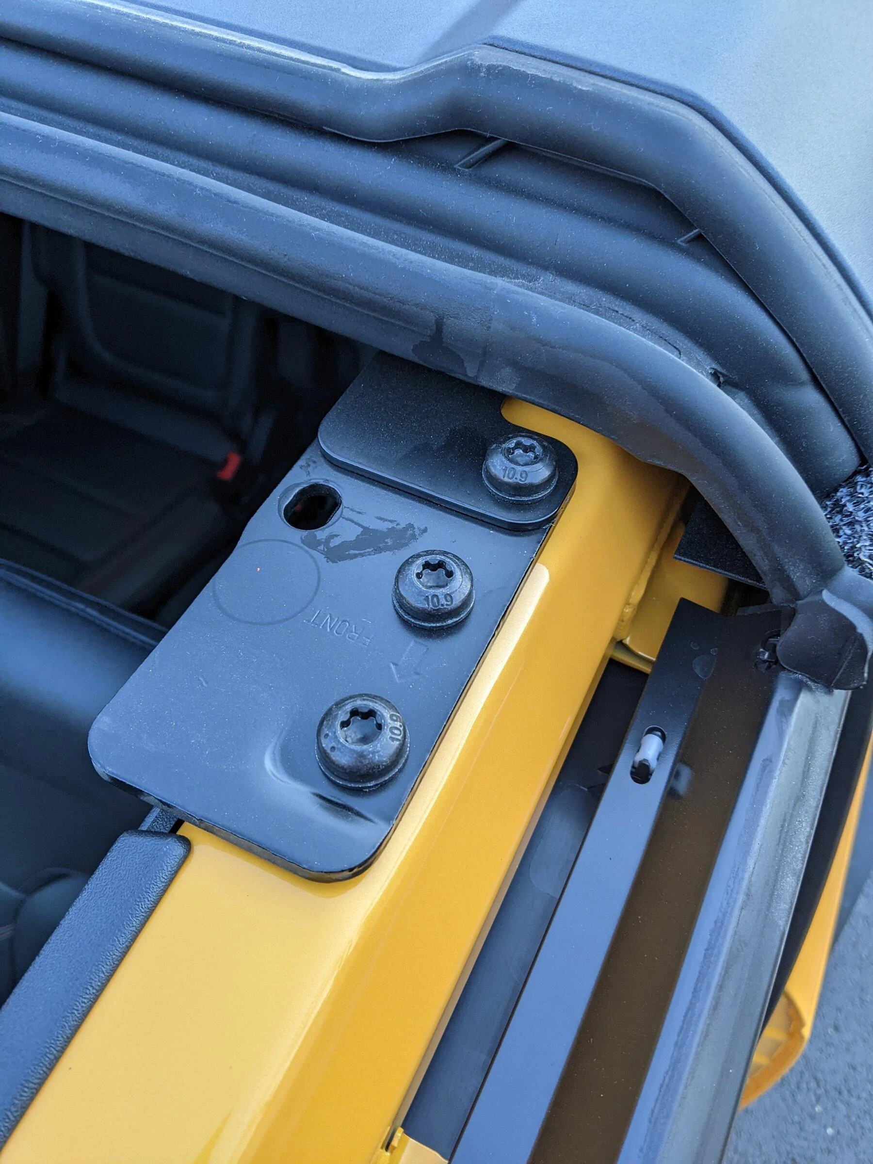 Ford Bronco Confused about the GPCA tie down anchors... PXL_20220227_215935047
