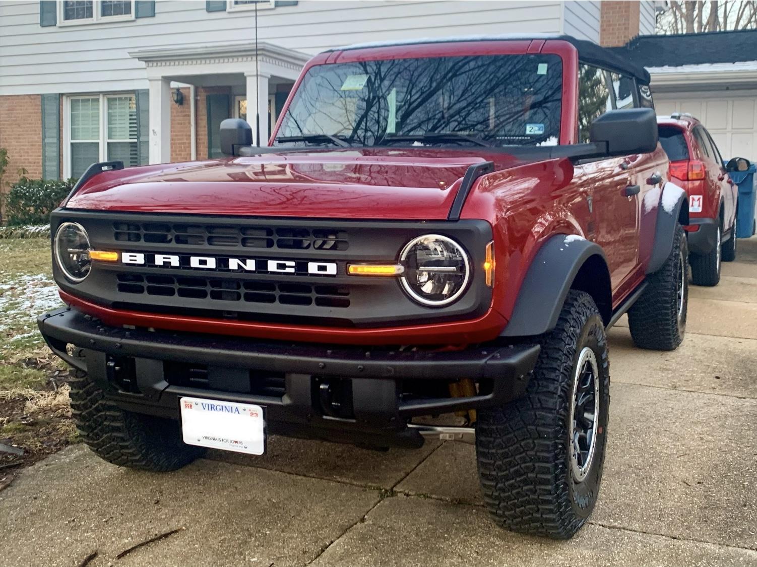 Ford Bronco Base Model Bronco Thread A3F87F9D-B157-4D0A-BD30-3EDFEE52B08E