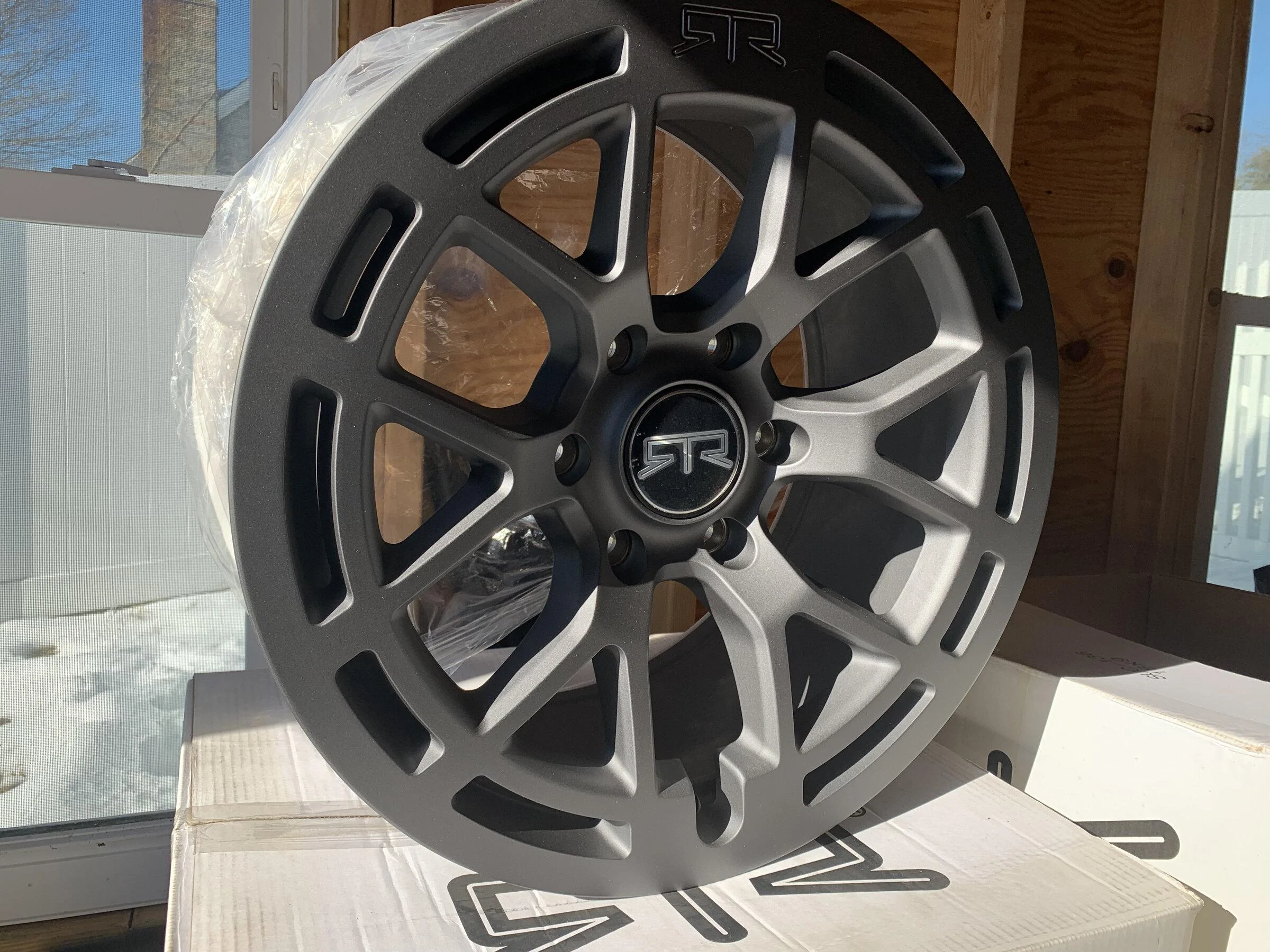 Ford Bronco Satin Charcoal RTR Tech 6 Wheels IMG_2750