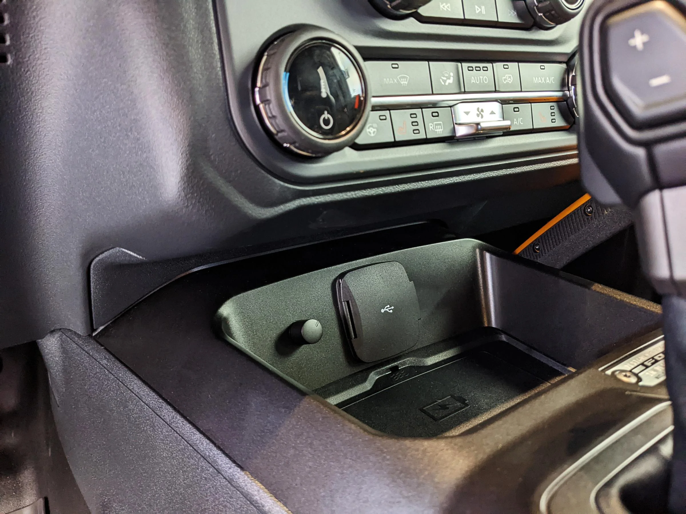 Ford Bronco XPEL Stealth Shadow Black 2DR Badlands with JL Audio Sub Install YVfjm4v