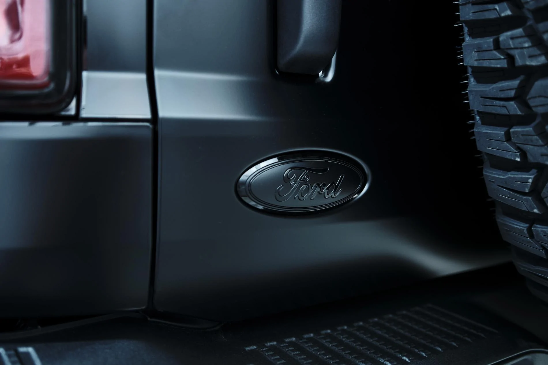Ford Bronco XPEL Stealth Shadow Black 2DR Badlands with JL Audio Sub Install jO0tgkU