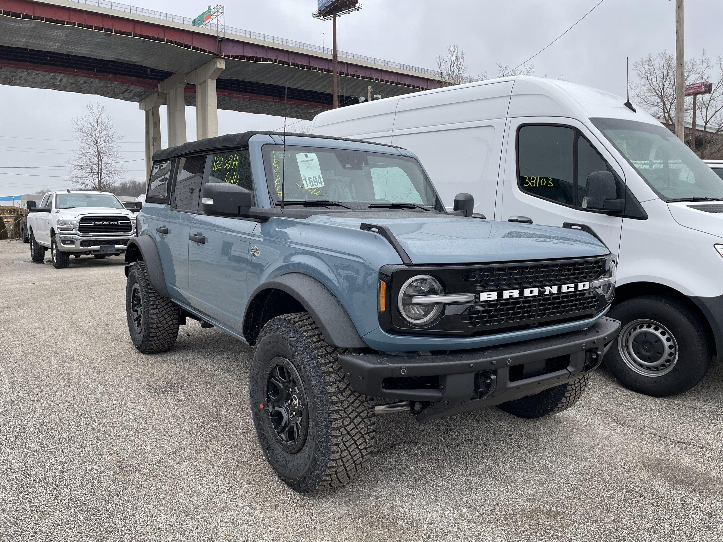 Ford Bronco It Shipped!! 5E9CC50E-5E1A-4819-ABF4-682C55C40E4B
