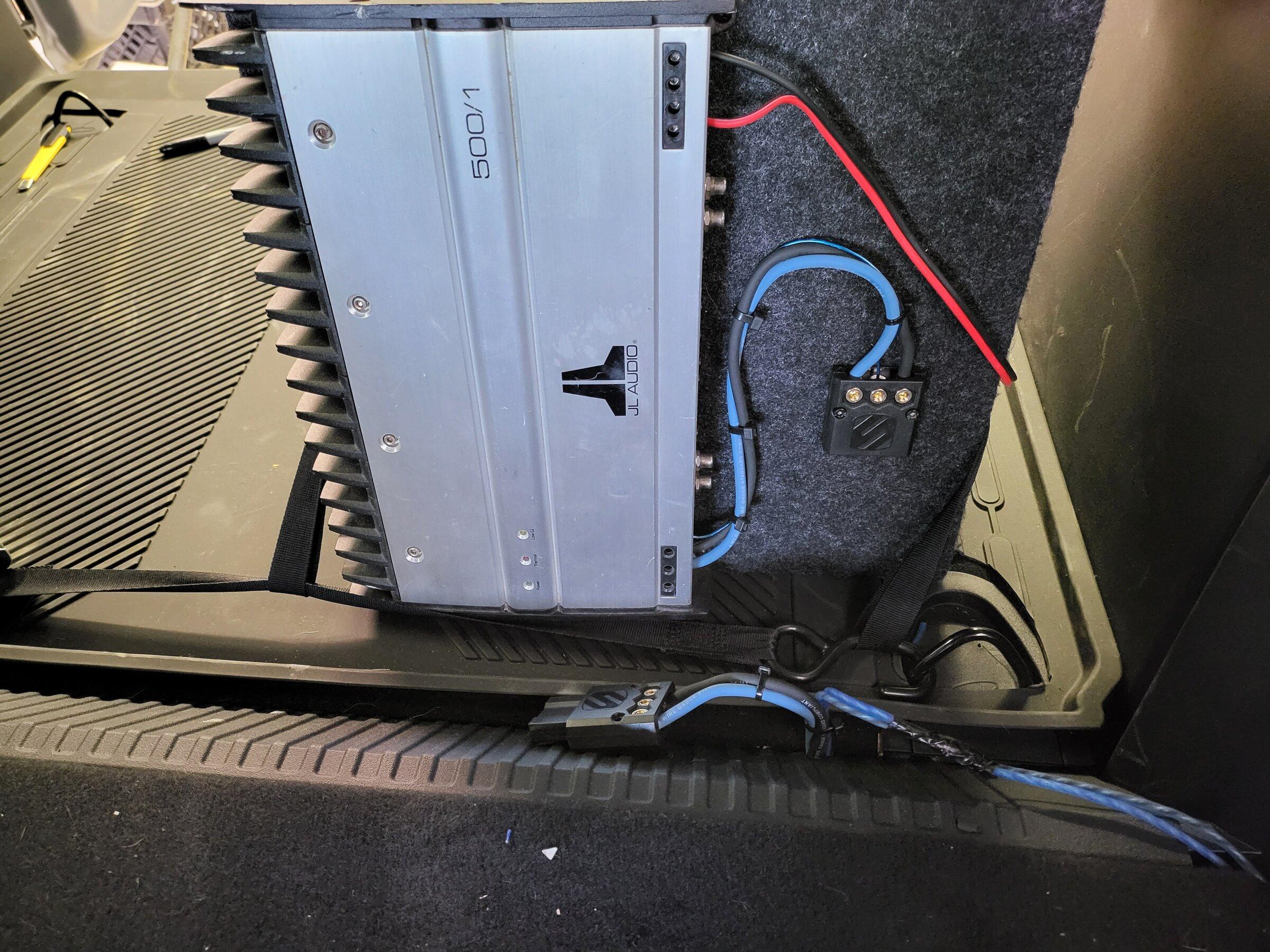 Ford Bronco Sub and Amp Install - Easily removable for topless driving 20220301_134245