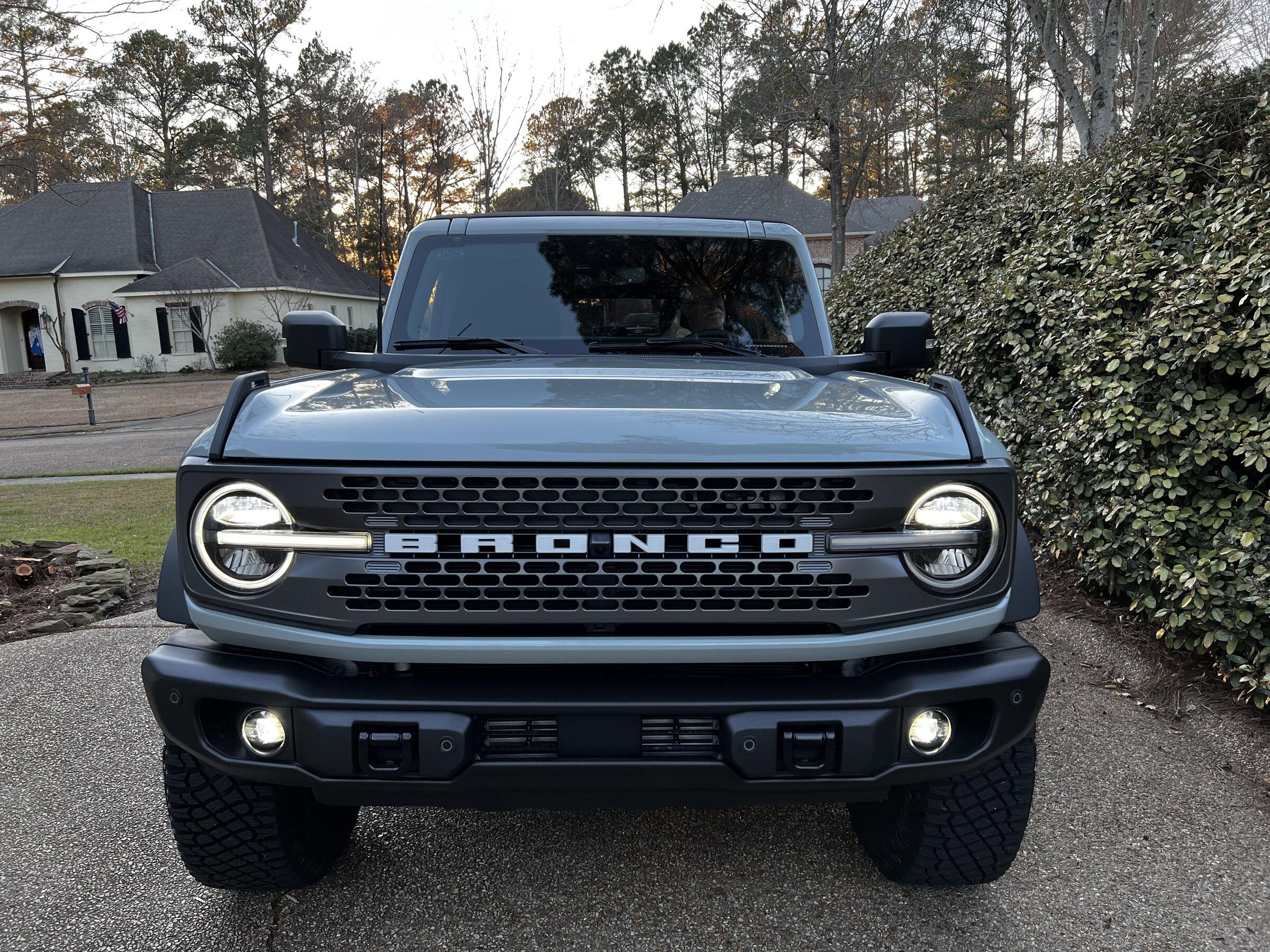 Ford Bronco 02/07/2022 Build Week Group 011B4474-D040-4C2C-A0A7-9AB9B8E1659C