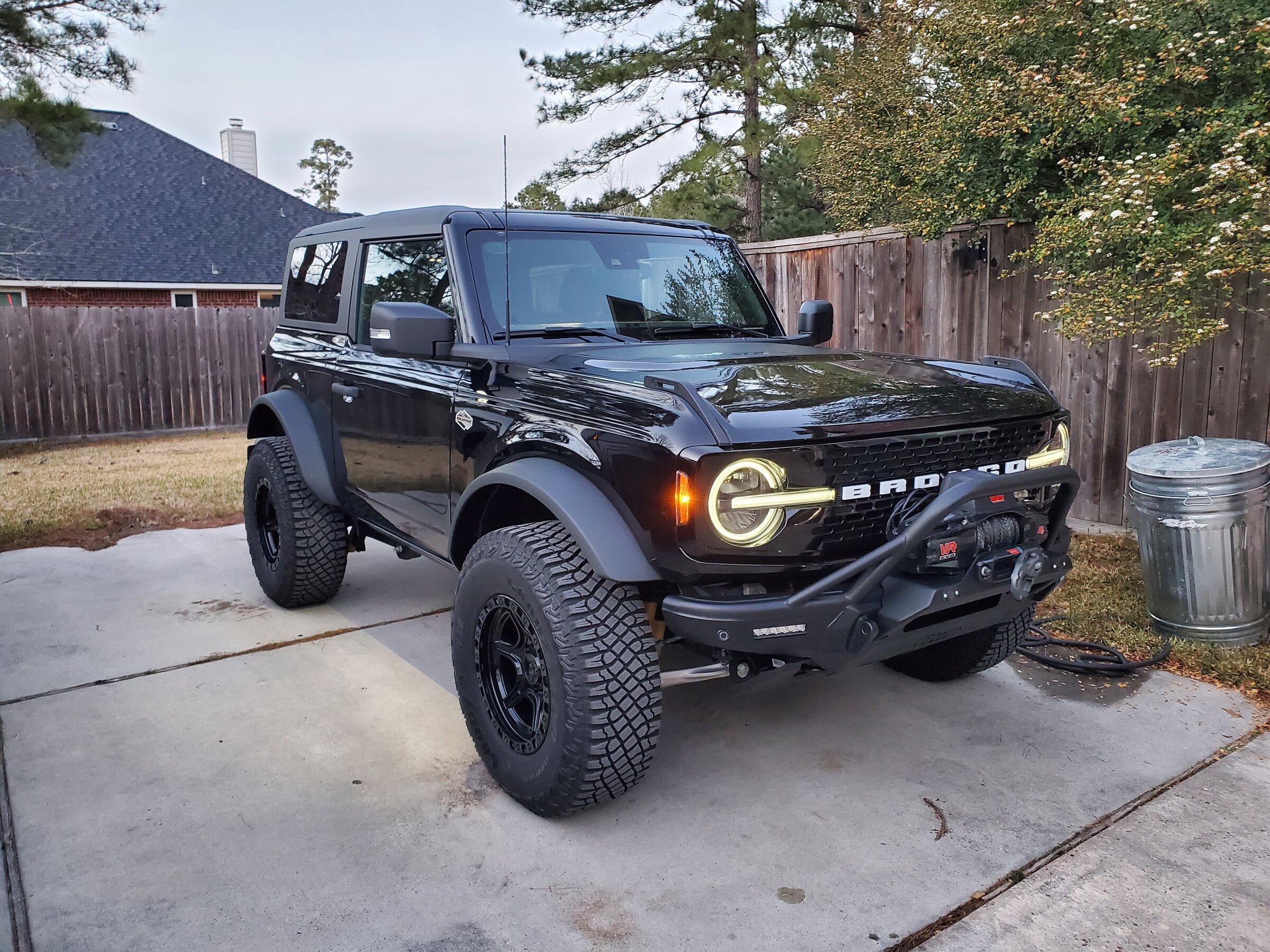 Ford Bronco SHADOW BLACK Bronco Club 20220301_182440