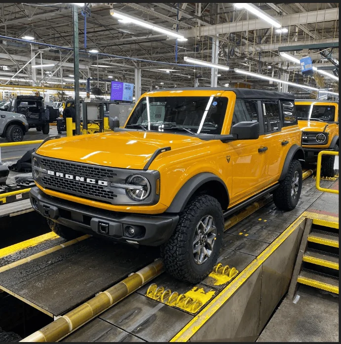 Ford Bronco 02/07/2022 Build Week Group 1646256114016