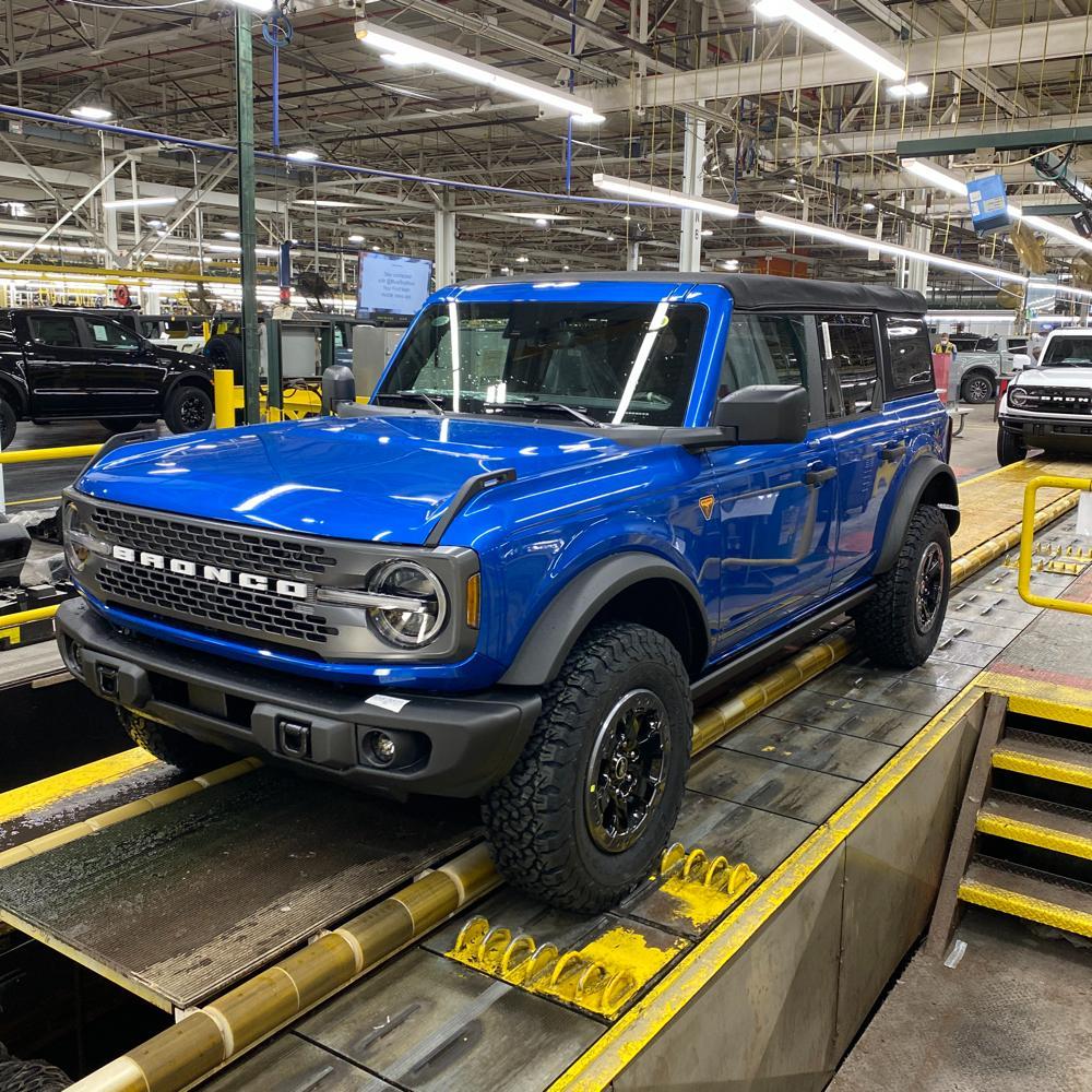 Ford Bronco 02/07/2022 Build Week Group image