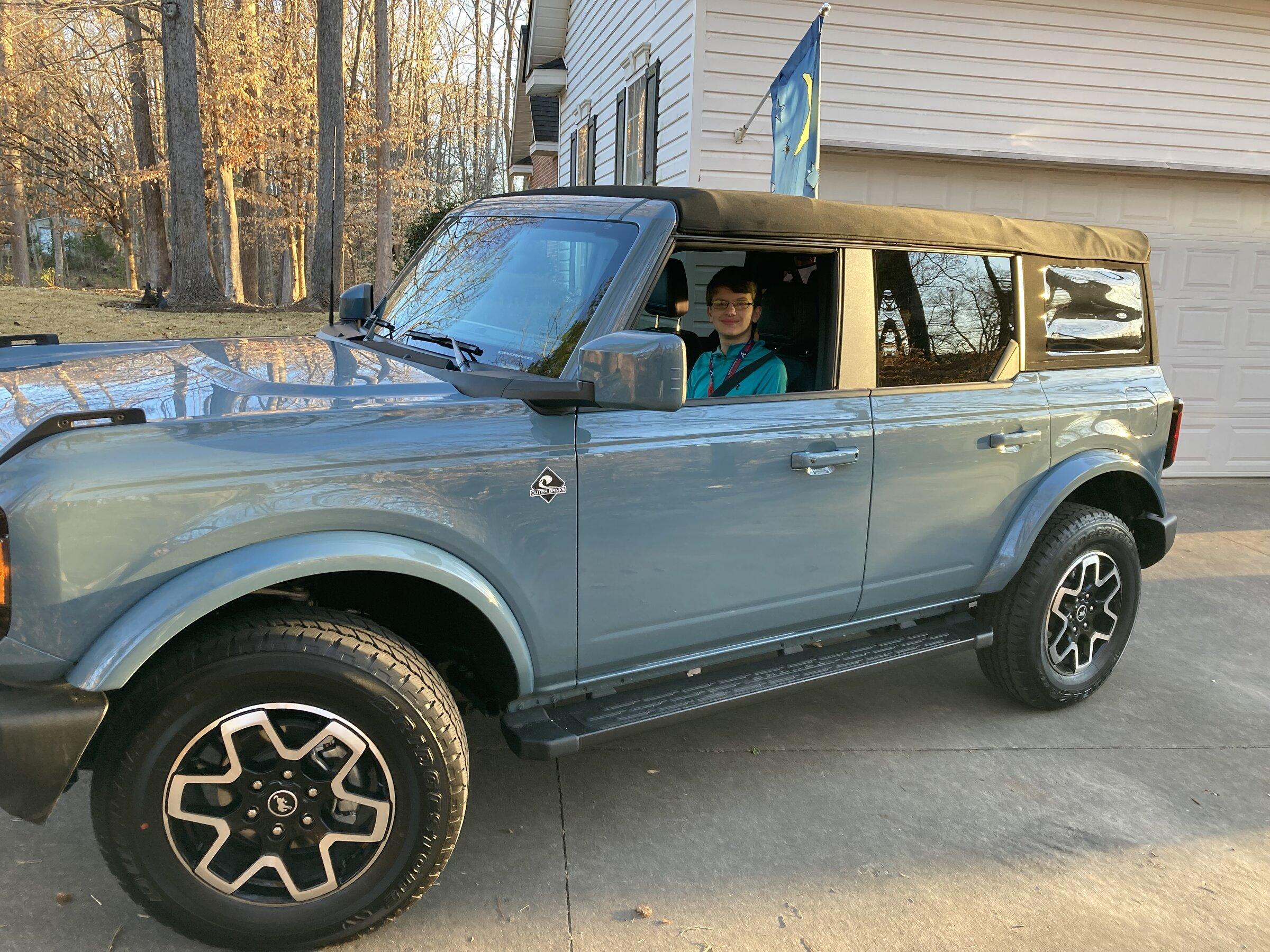 Ford Bronco 🛠 01/24/22 Build Week Group IMG_2157.JPG
