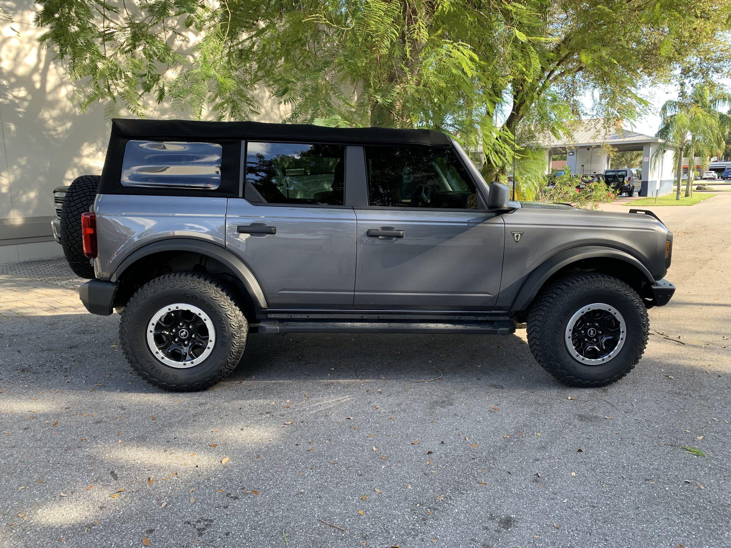 Ford Bronco What did you do TO / WITH your Bronco today? 👨🏻‍🔧🧰🚿🛠 3A77E975-B5D3-43F2-8472-49A573C89165