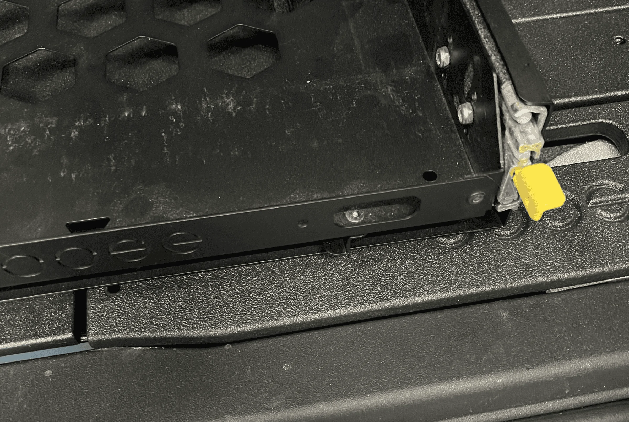 Ford Bronco Goose Gear Platform / Fridge slide issues and update Screen Shot 2022-03-03 at 17.06.38