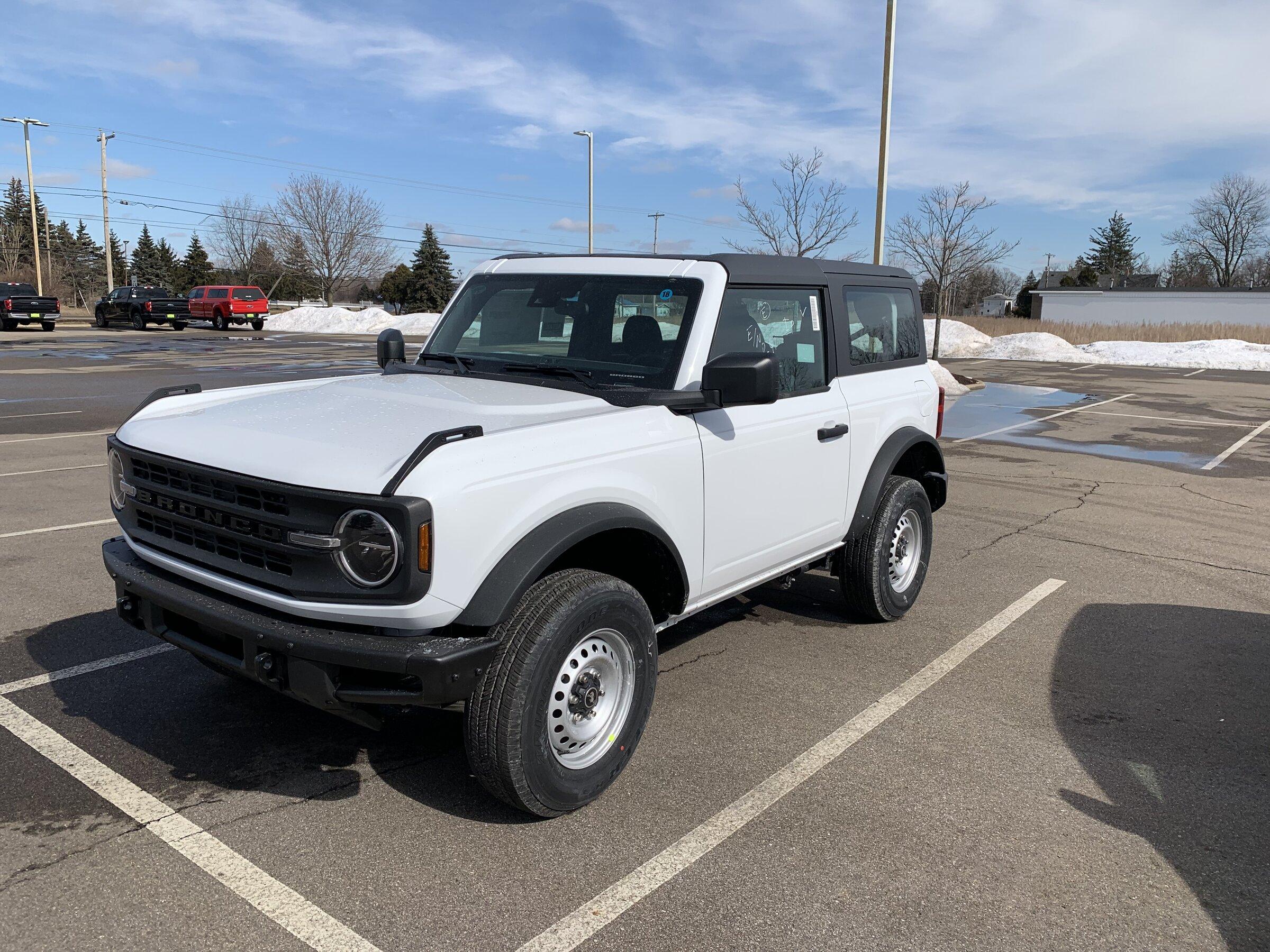 Ford Bronco 02/07/2022 Build Week Group B266E3A2-756E-46C0-8224-EBE7C7AB25A1