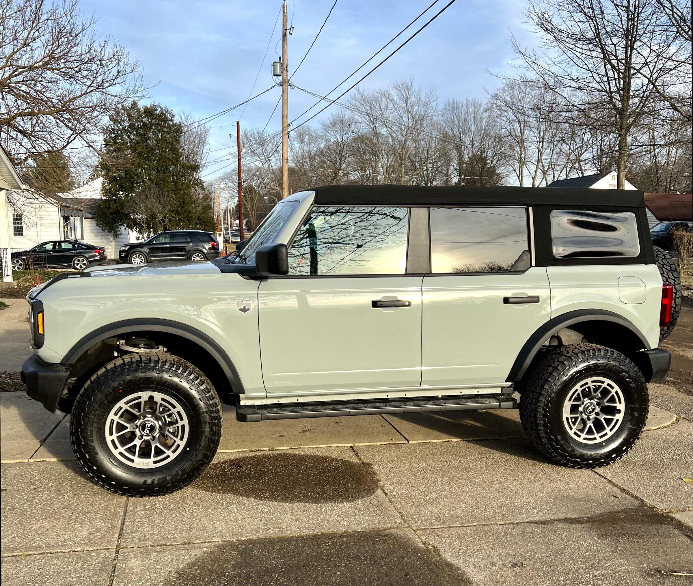 Ford Bronco Show us your installed wheel / tire upgrades here! (Pics) 7348B697-FB50-48C2-9237-6B8C77969595