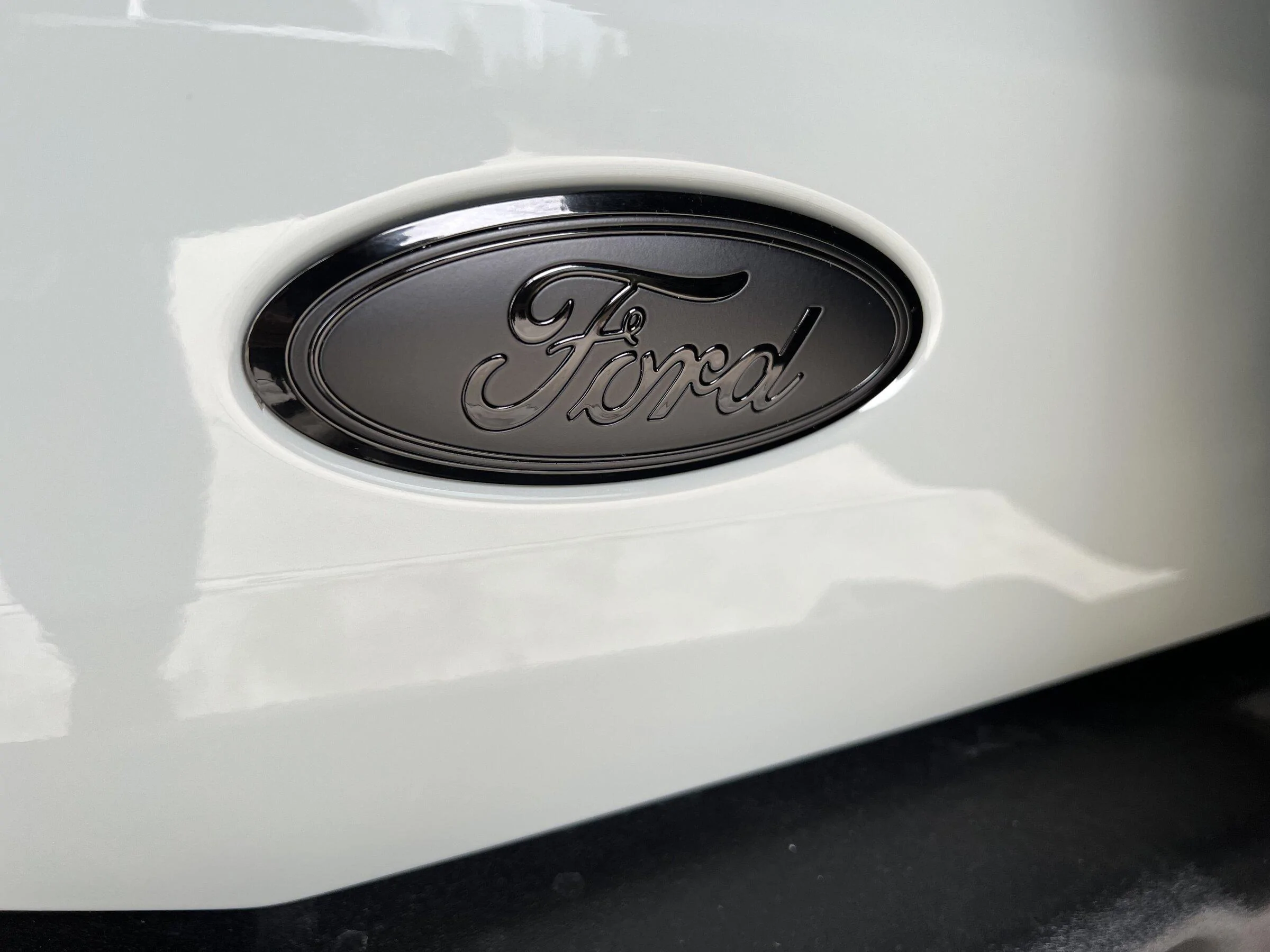 Ford Bronco Removing Ford emblem IMG_1797