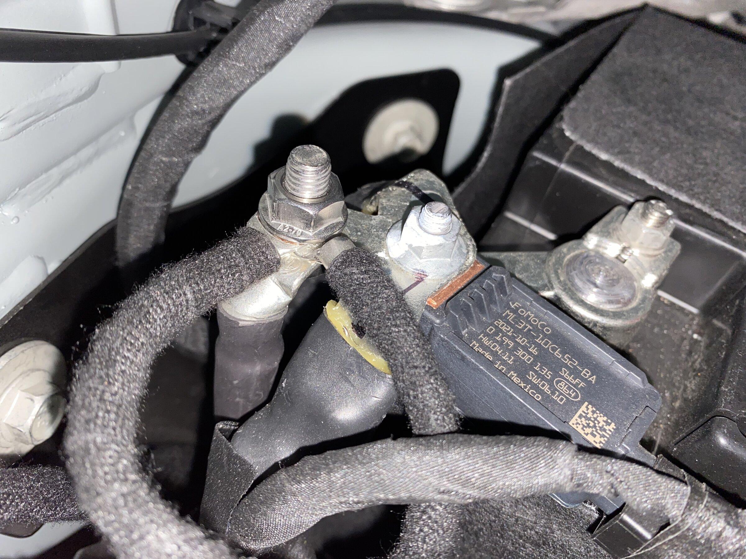 Ford Bronco AUX wiring suggestions and example ARB compressor installation IMG_0878.JPG