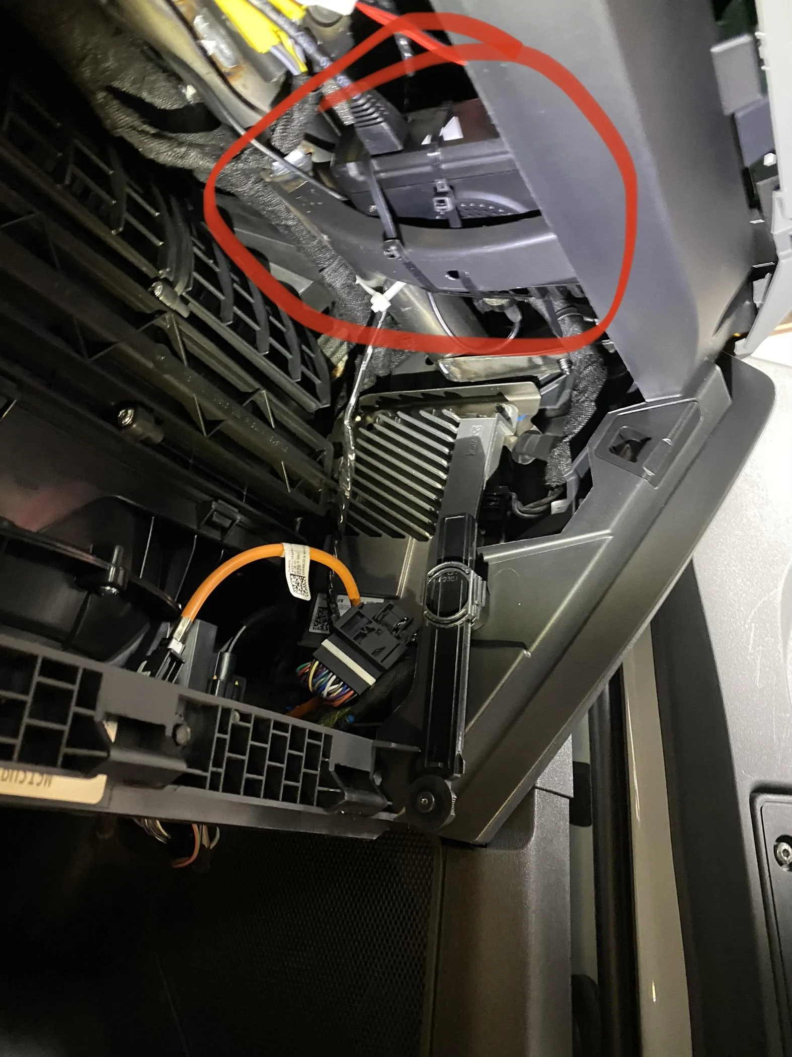 Ford Bronco Radio (GMRS/HAM/CB) Installations F94126A9-2062-439F-9A8C-DD234D87A21C