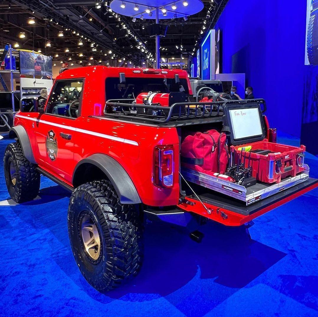 Ford Bronco Which Tailgate Reinforcement? 51101574_294193449226205_9099922623901892318_n-