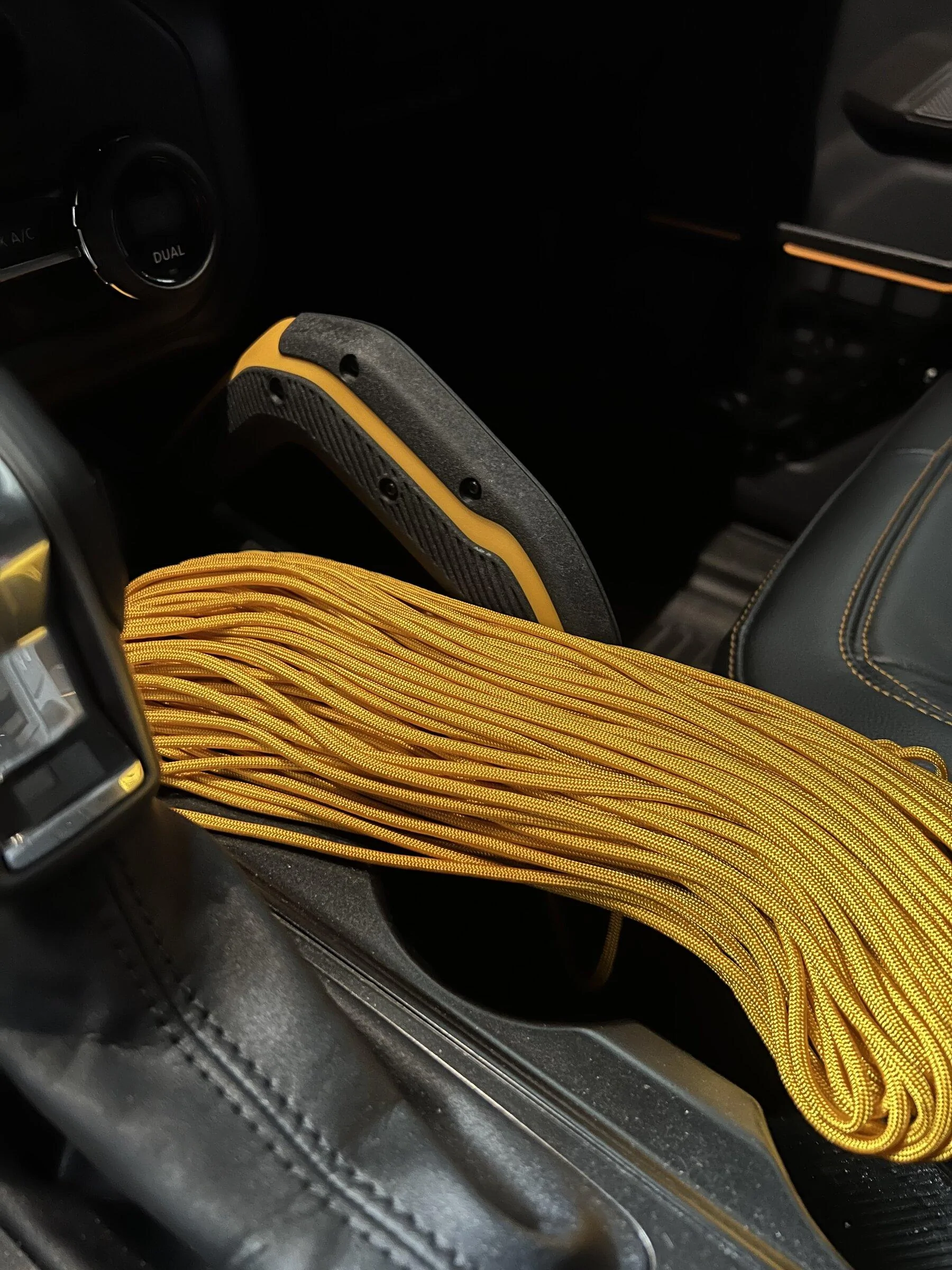 Ford Bronco Badlands Paracord matched! 88D79ABE-8457-415A-8C88-183454982D1B