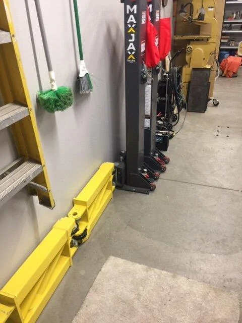Ford Bronco Garage Tools MAXJAX2