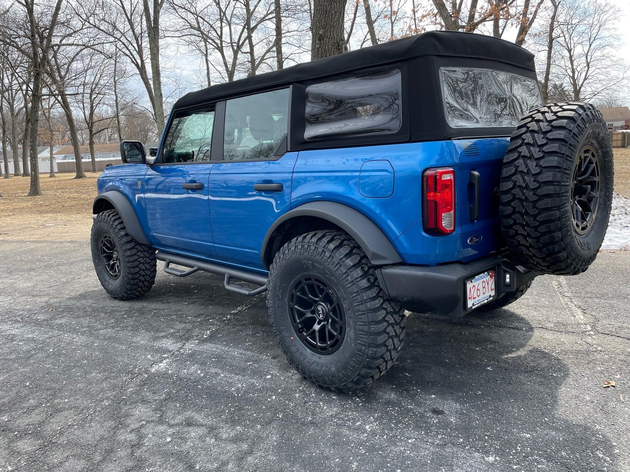 Ford Bronco ….. 37s 4