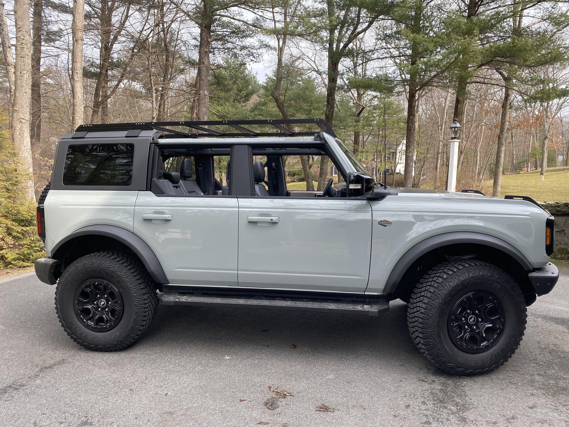 Ford Bronco Full Review w/Pics and Video: Badass Tents Roof Rack IMG_9662.JPG