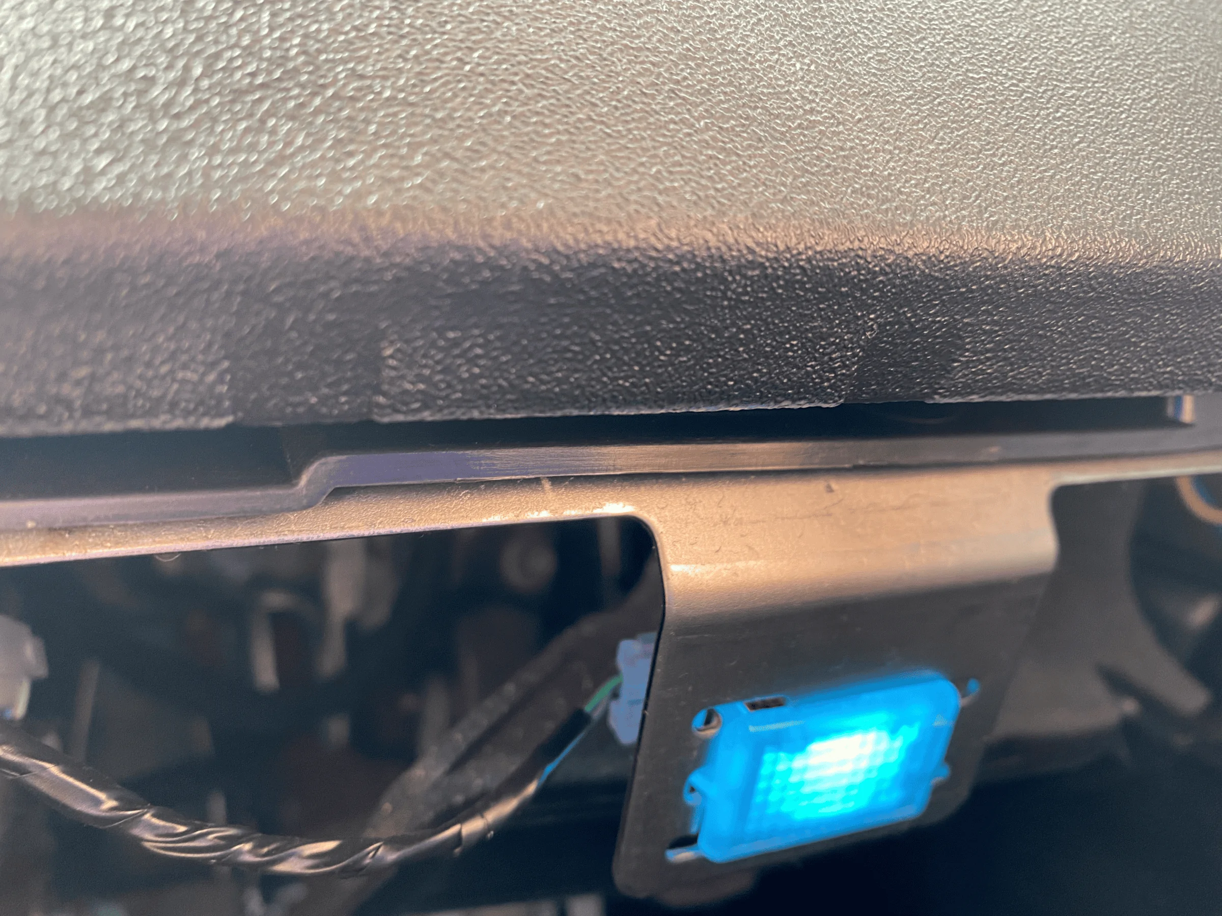 Ford Bronco Adding interior LED ambient lighting (now with working photos!) 1646704077624