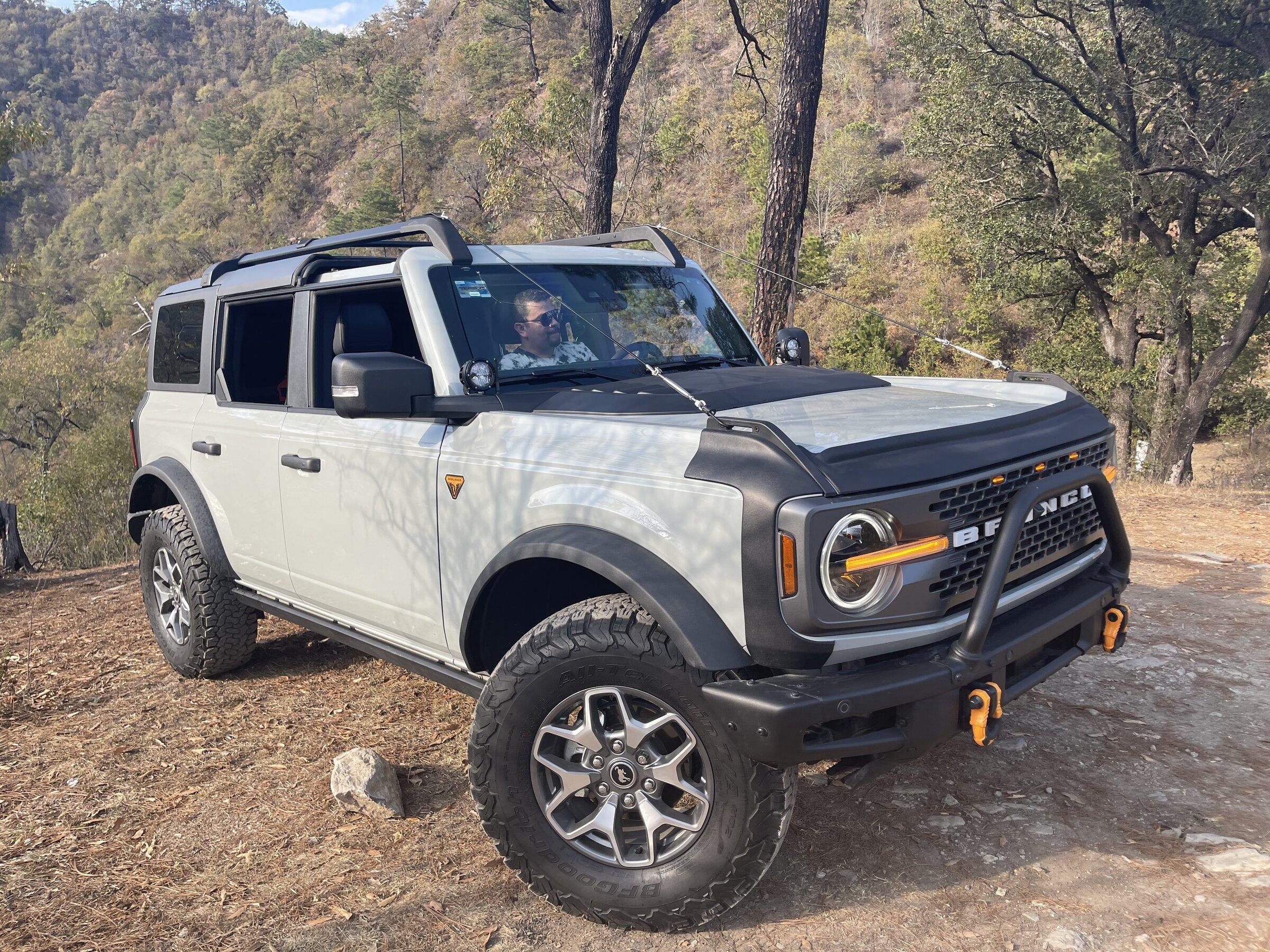 Ford Bronco CACTUS GRAY Bronco Club 8E5722A3-D0E1-4DDF-8F0B-17D670893E68