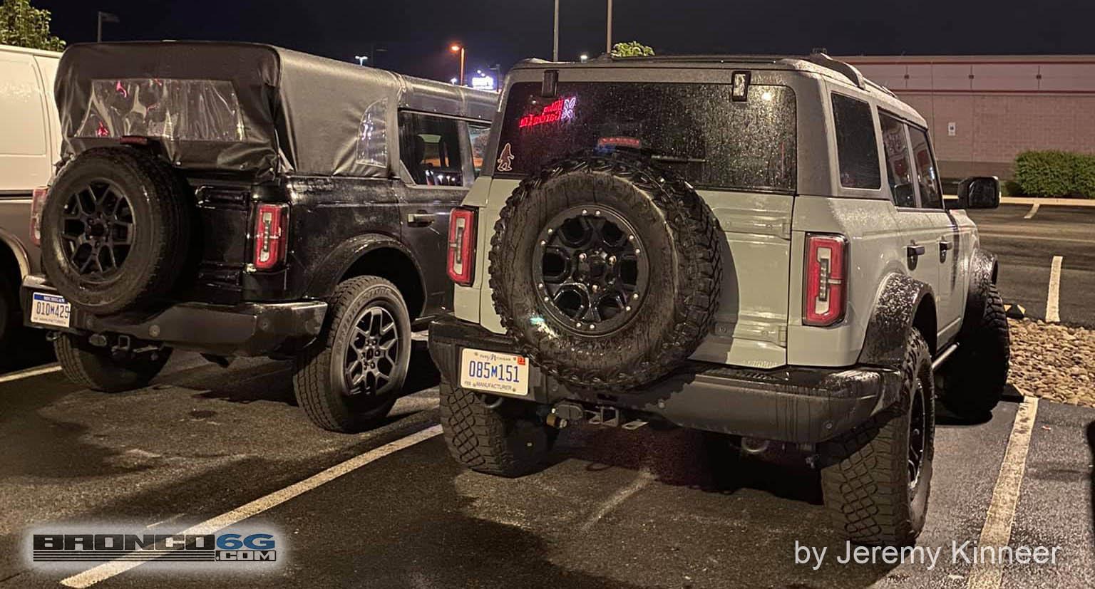 2021 Bronco Badlands Sasquatch Cactus Gray 118355372_2699625813620116_4582083778695164390_o.jpg