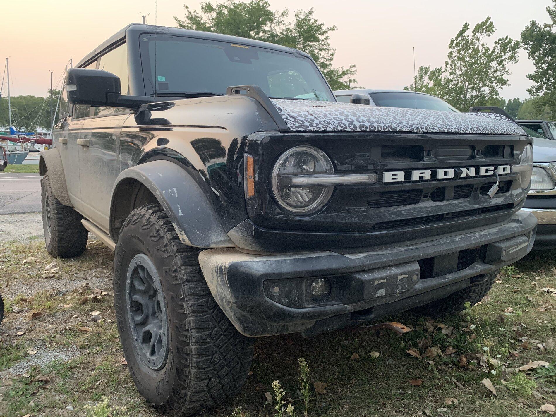 2021 Ford Bronco Wildtrak Sasquatch 2.jpeg