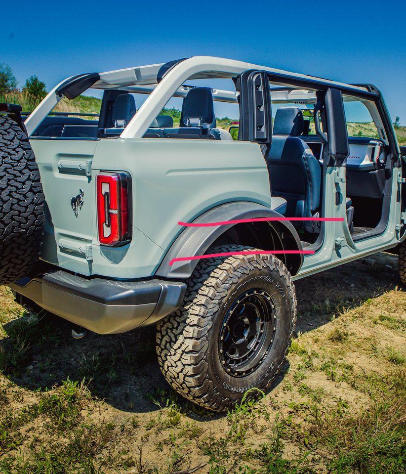 Ford Bronco Wildtrak Bronco spotted (with Sasquatch Package standard) IMG_2251.JPG
