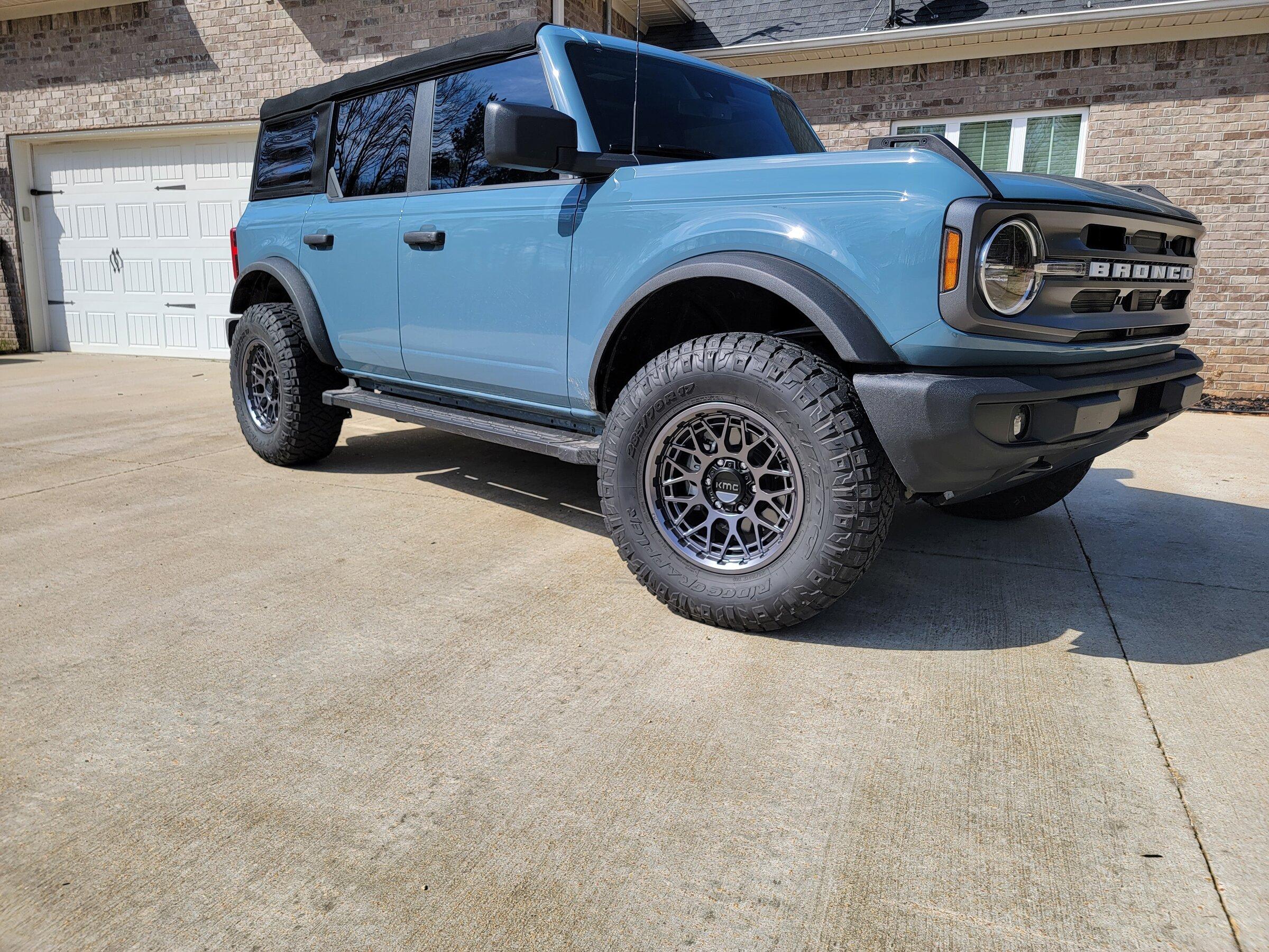 Ford Bronco Show us your installed wheel / tire upgrades here! (Pics) 20220309_101127