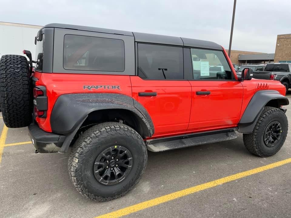 Ford Bronco Code Orange Bronco Raptor Spotted With Vinyl Graphic Option 69D9D6DF-28D8-4869-A512-B015A88D3E26