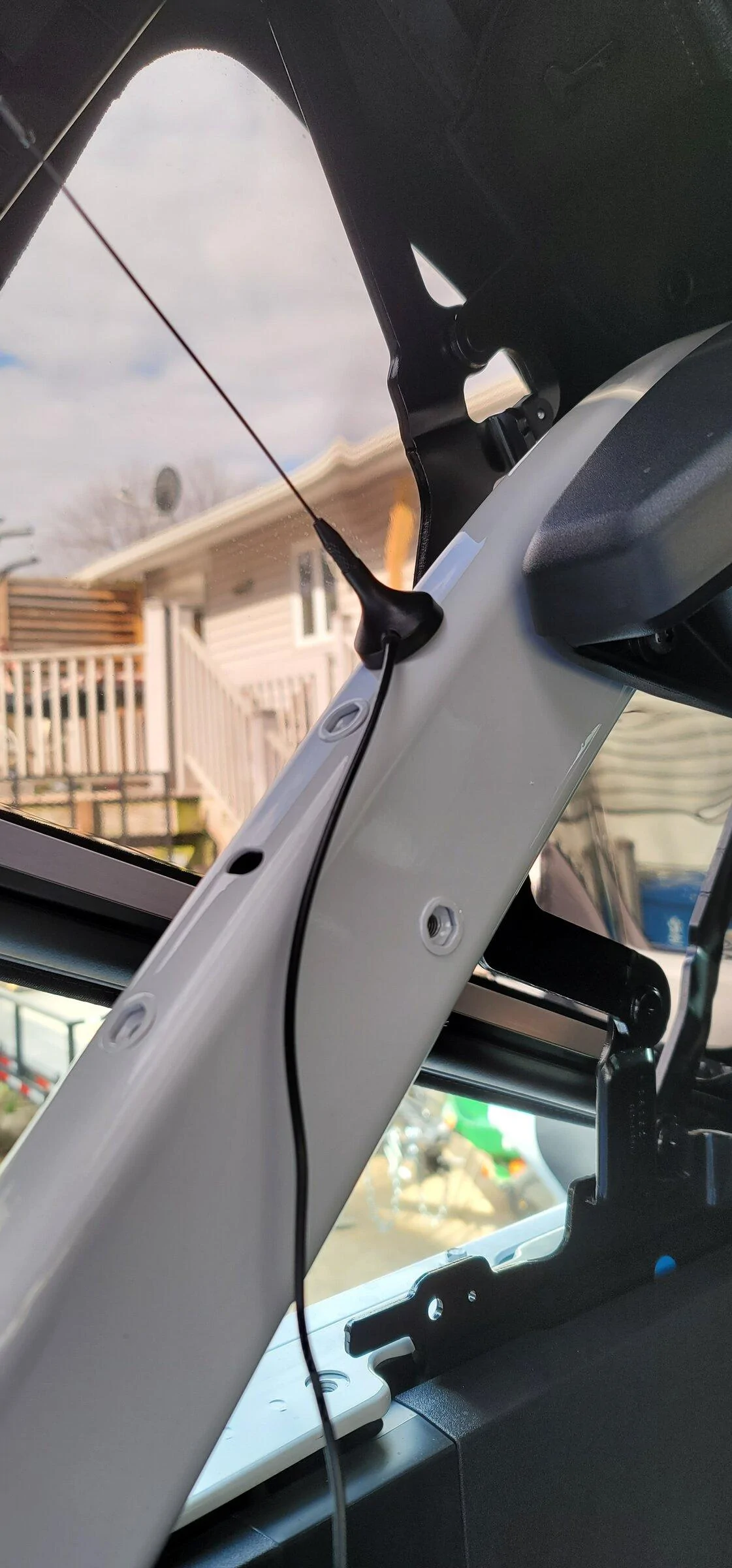 Ford Bronco GMRS Radio install? Antenna and mic location 20220305_101657