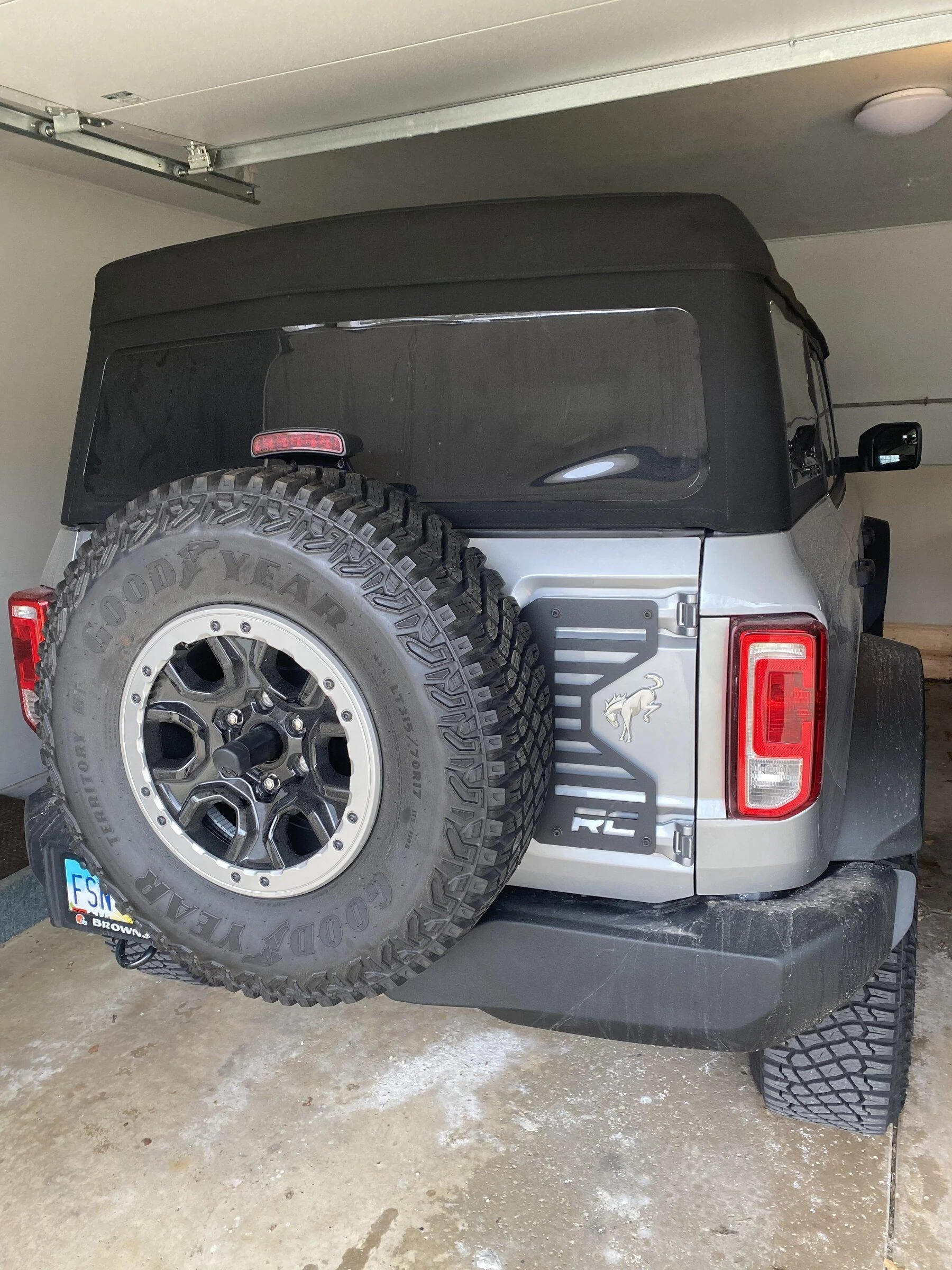 Ford Bronco Code Orange Bronco Raptor Spotted With Vinyl Graphic Option 4FB5F575-DAFD-4749-A24A-D98F1BED8FA5