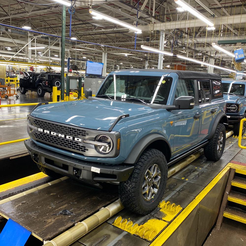 Ford Bronco Never got your assembly line photo?  Maybe someone has a match! image (1)