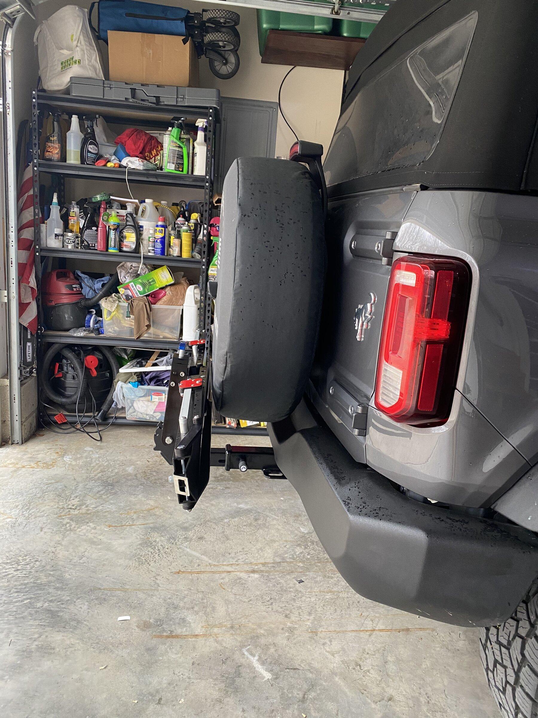 Ford Bronco Bike transport inside Bronco ABCCF921-7481-477F-B866-FB4ABD98B76A