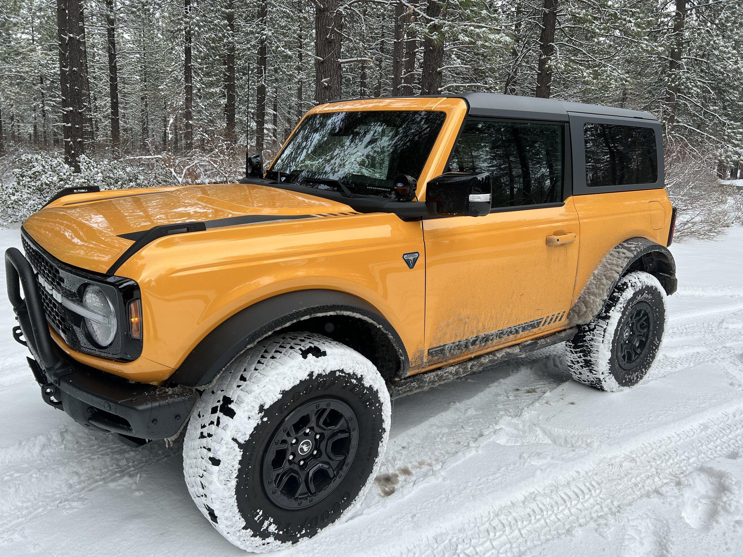 Ford Bronco 2-Door Bronco Glamour Shots? 79427DC5-5B22-4217-AFAC-797E884683A6