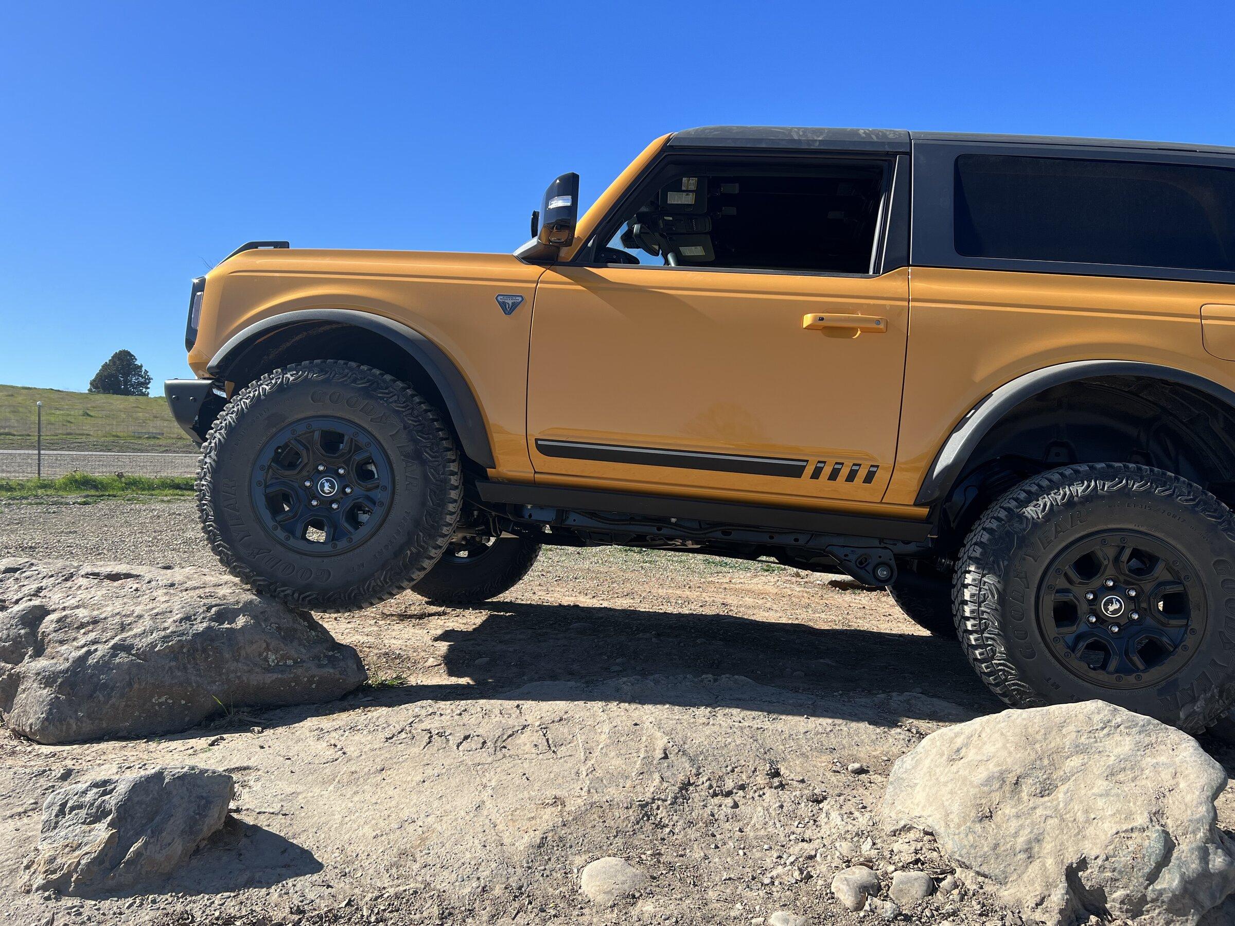 Ford Bronco 2-Door Bronco Glamour Shots? 14C76D57-00C5-48D1-9709-06AFBA523532