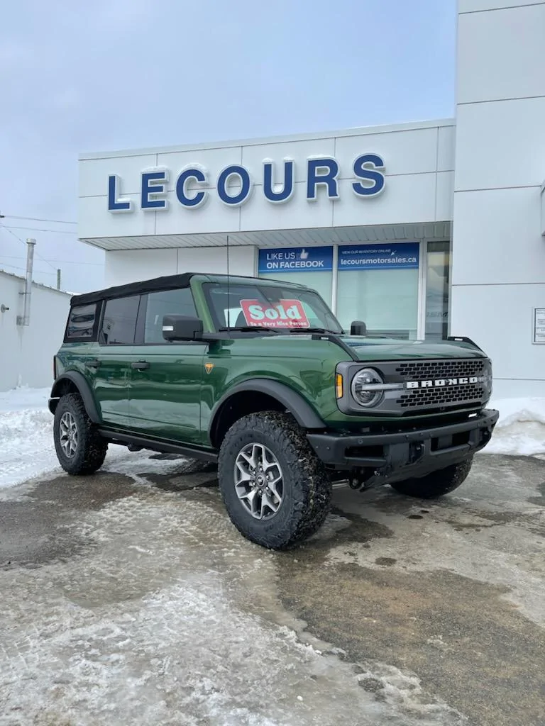 Ford Bronco 2/21/2022 Build Week Group IMG_4367