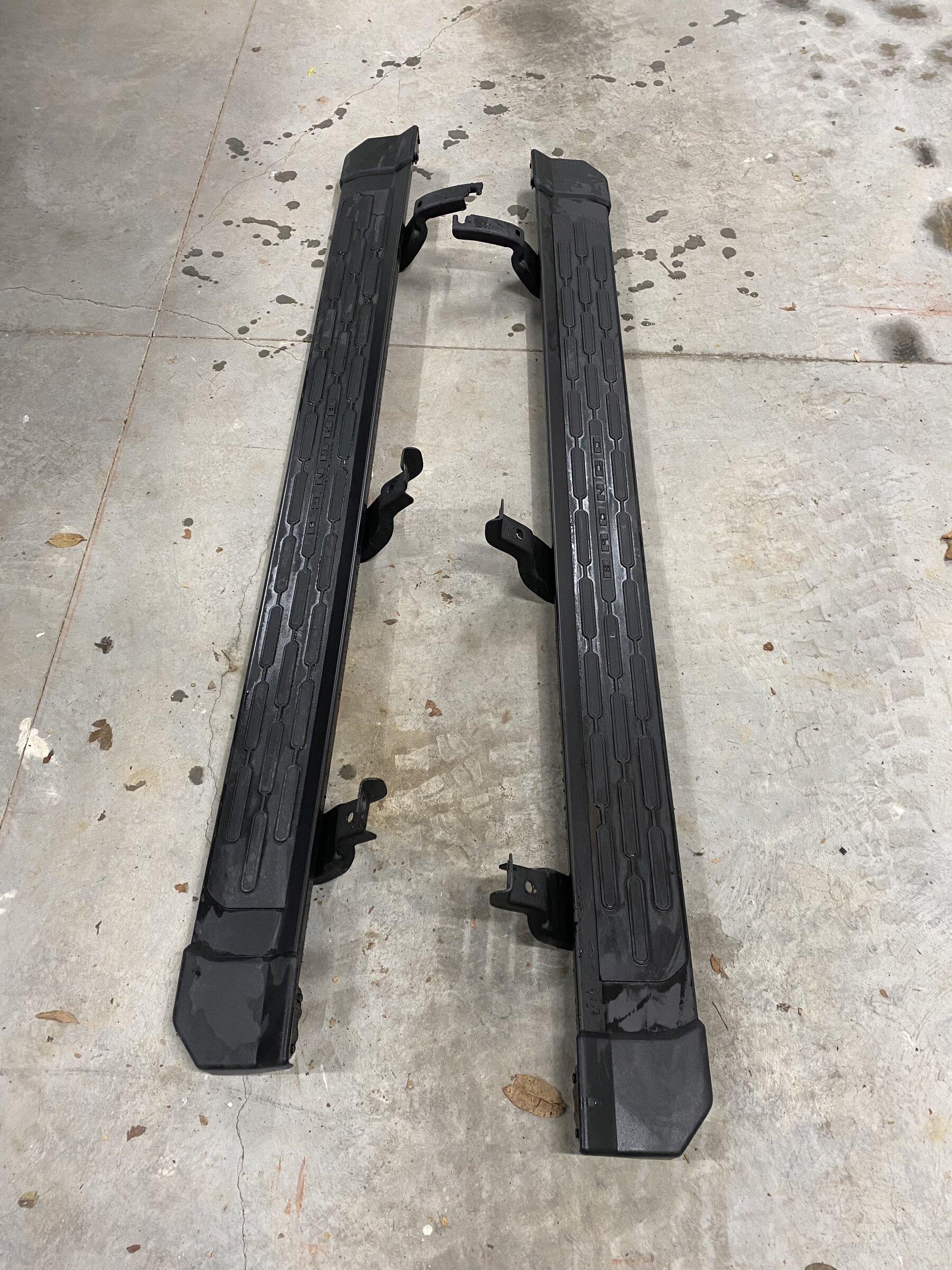 Ford Bronco WTS: 4 door OBX Running Boards E6F00692-0F5F-498D-BD46-DEE63F9978A8