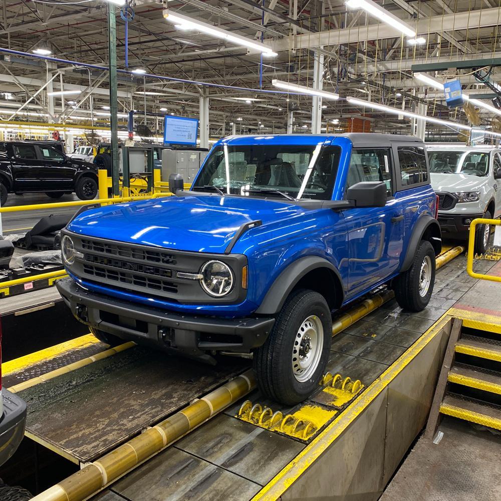 Ford Bronco Bronco Team 2 door. image (1)