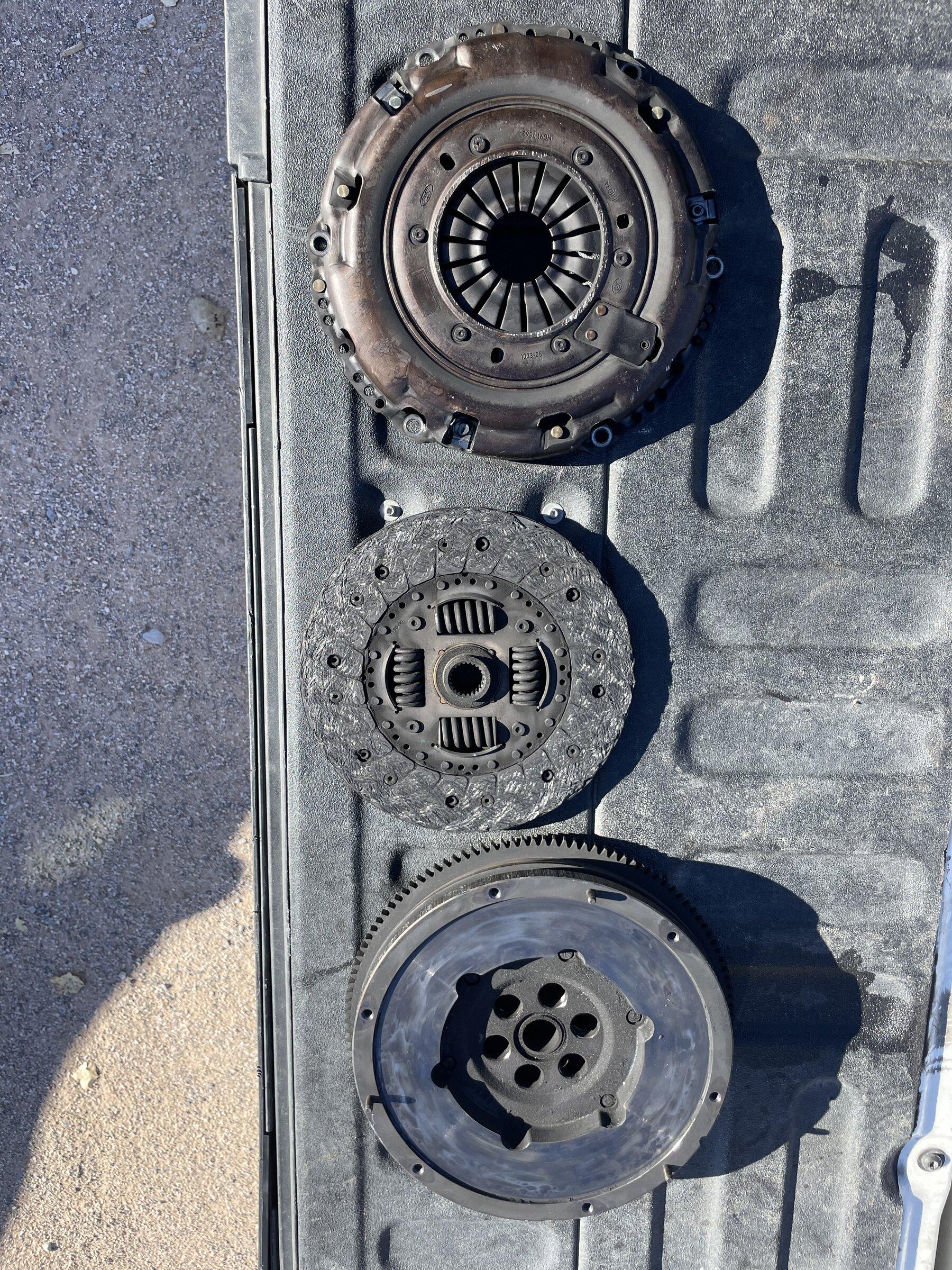 Ford Bronco Clutch rating 91B6AAF3-742B-4696-8146-52B2A81E58AE