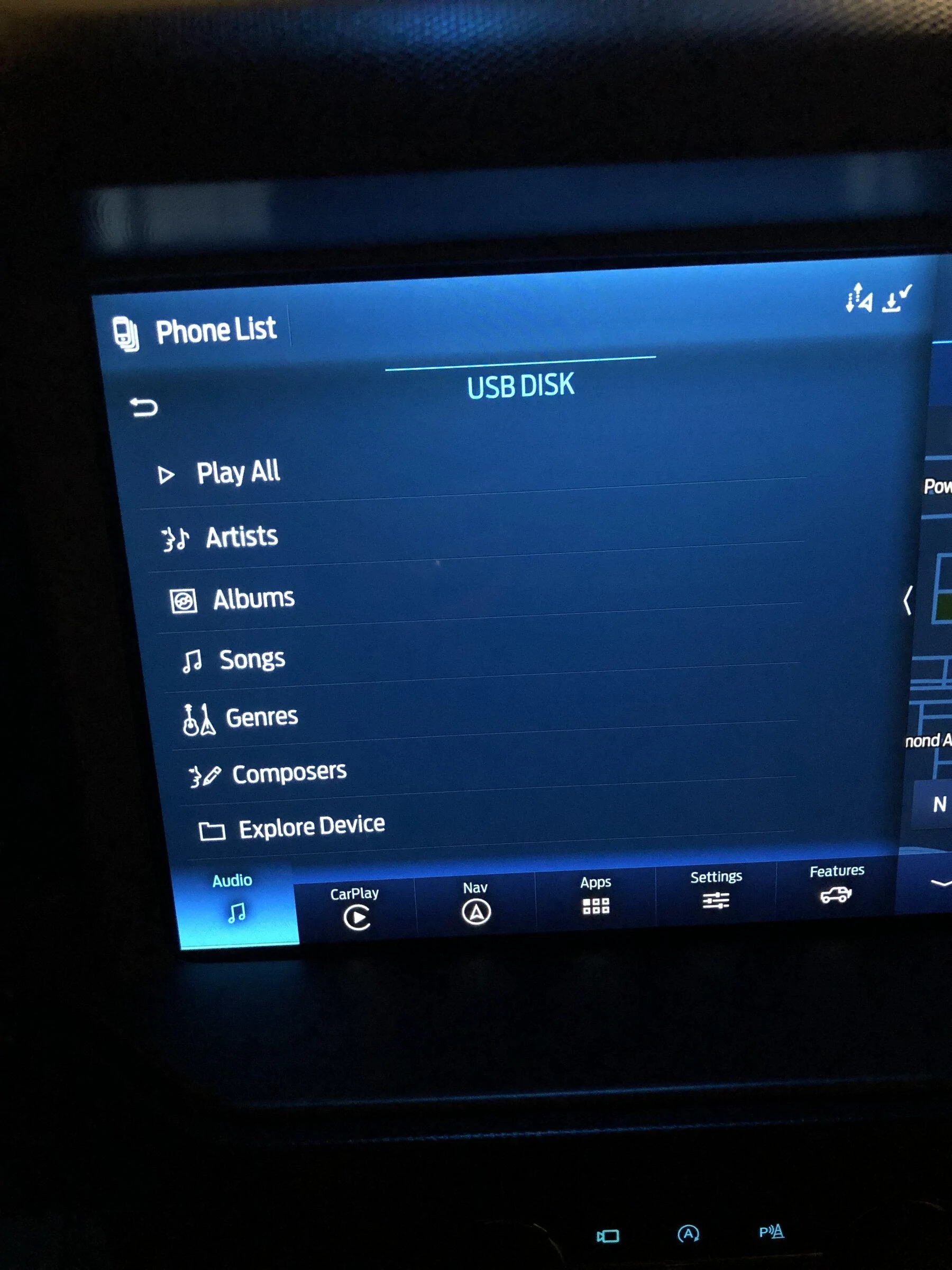 Ford Bronco Music on USB thumb-drive shows up all screwed up... imag