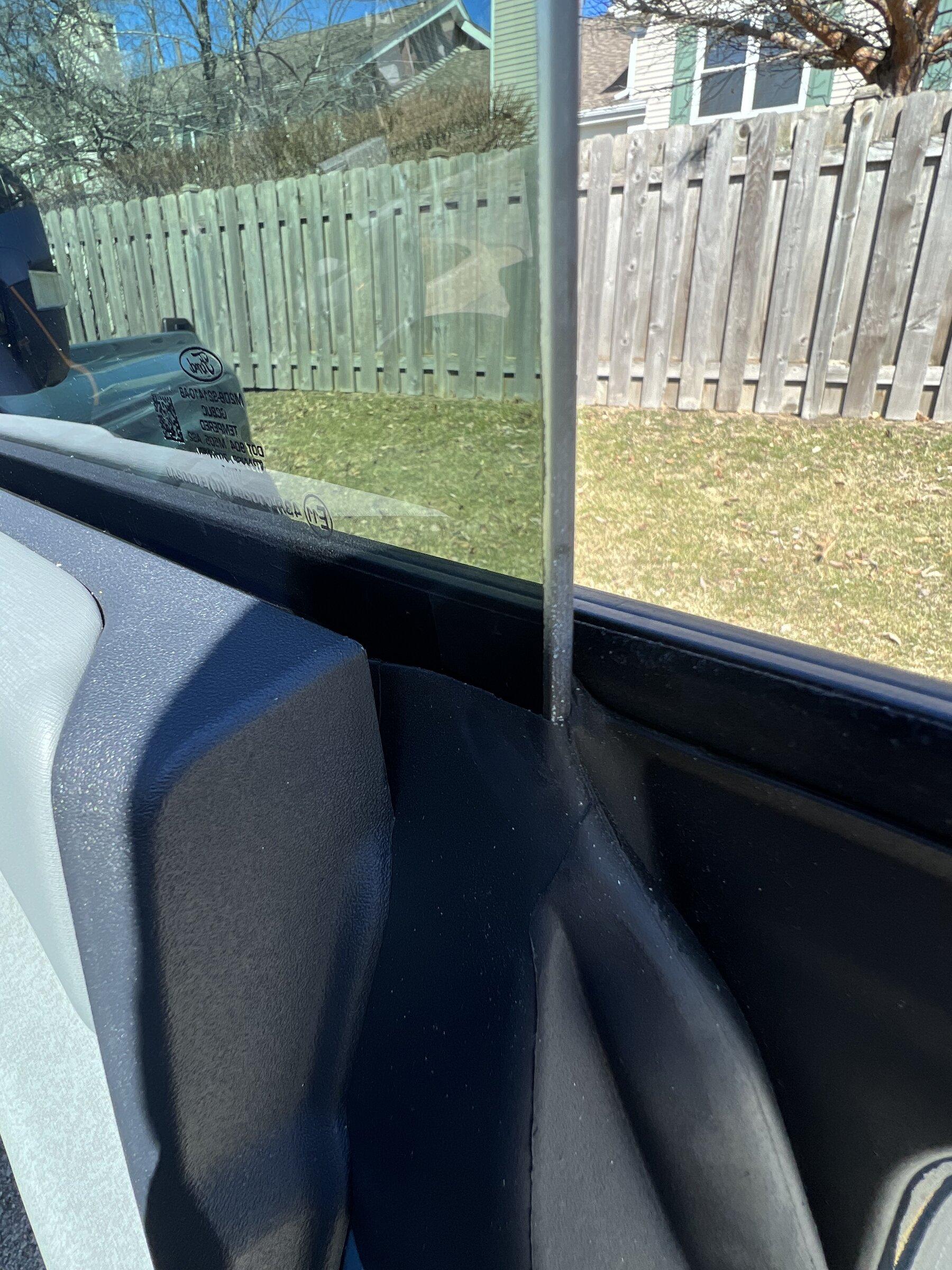 Ford Bronco Window tints - torn weather stripping FC59C32D-0A05-4B54-85D9-AD56C2937D9E