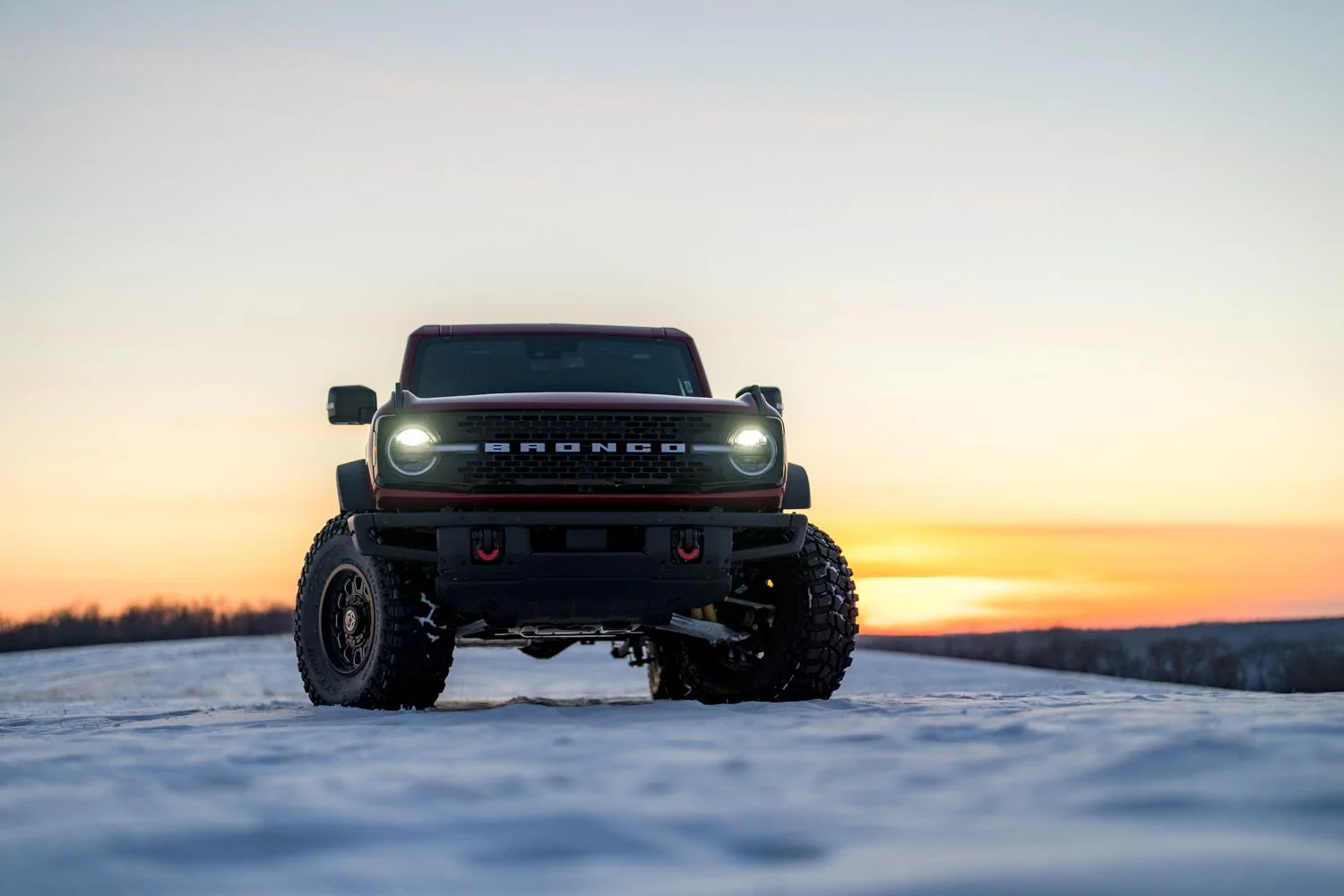 Ford Bronco Rapid Red FE on 37s with RPG Perch Collars. No rub A1A09050