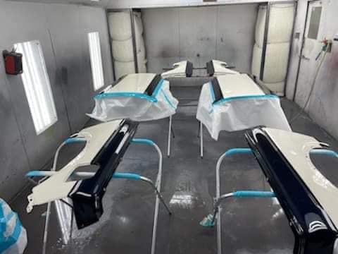 Ford Bronco RetroMod Bronco Build 275299680_10222073627135839_2844112884415774177_n